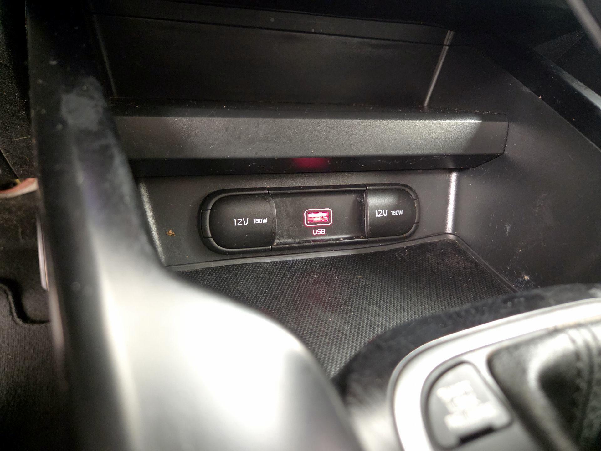 Thumbnail: 2020 Kia Soul - 18