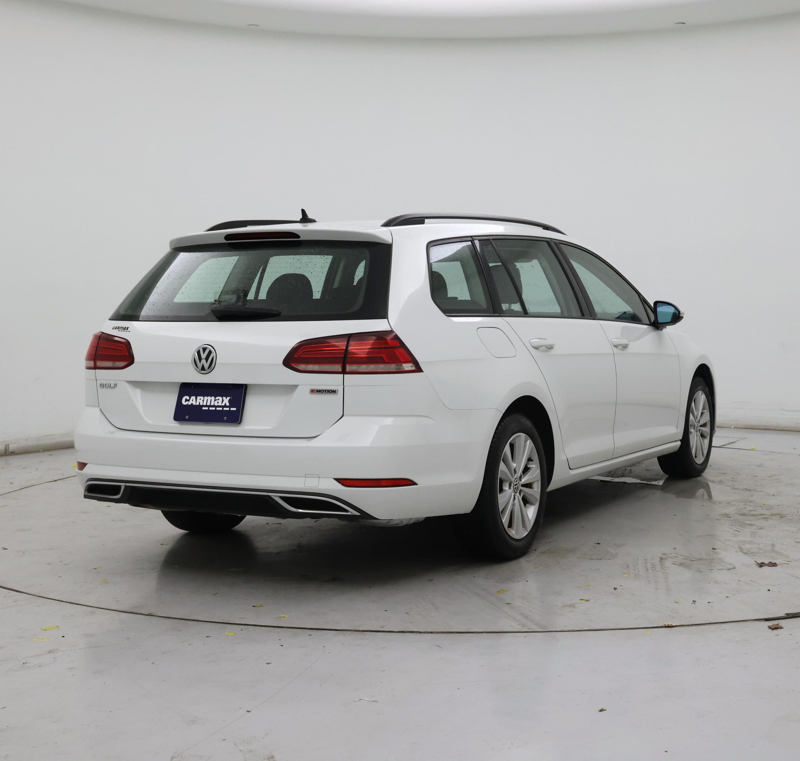 Thumbnail: 2019 Volkswagen Golf - 8