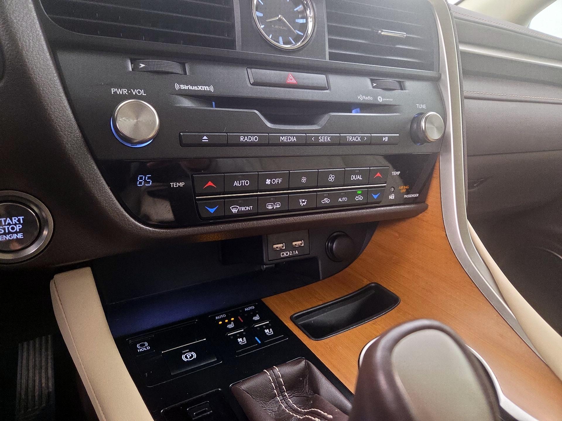 Thumbnail: 2020 Lexus RX - 17