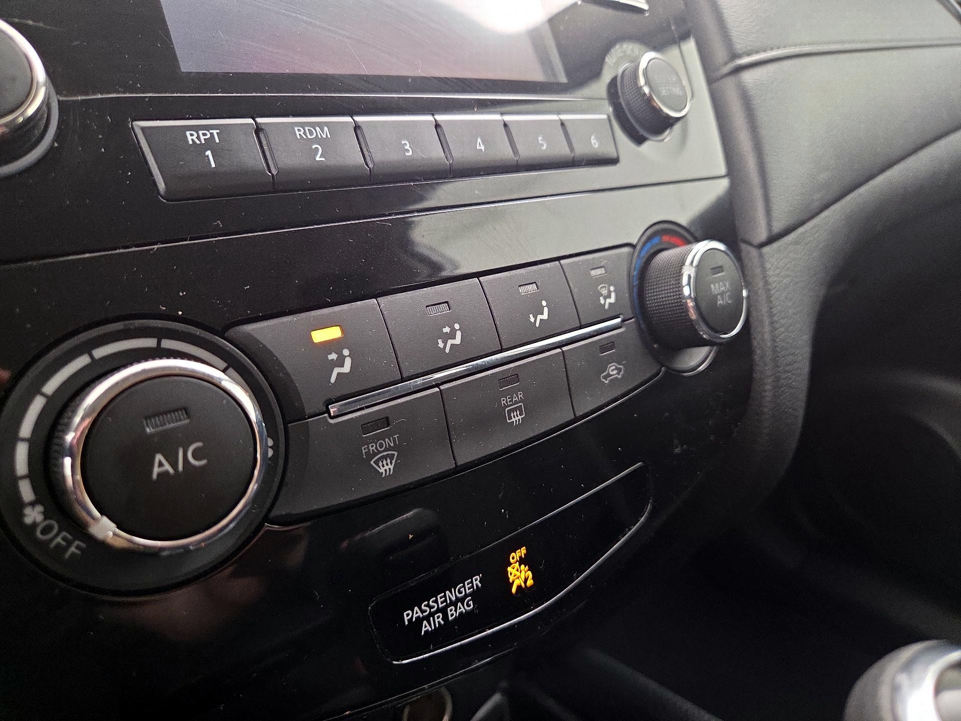 Thumbnail: 2017 Nissan Rogue - 16