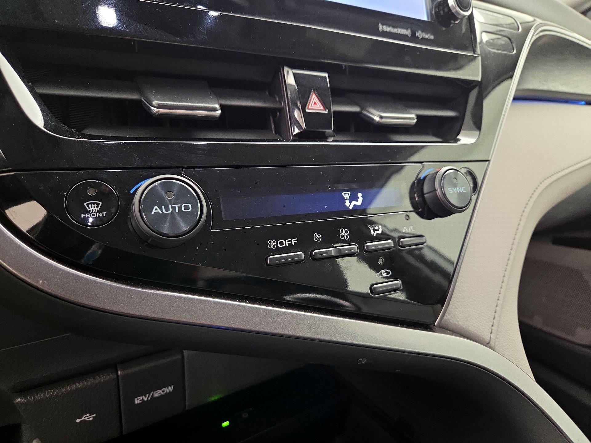 Thumbnail: 2024 Toyota Camry - 16