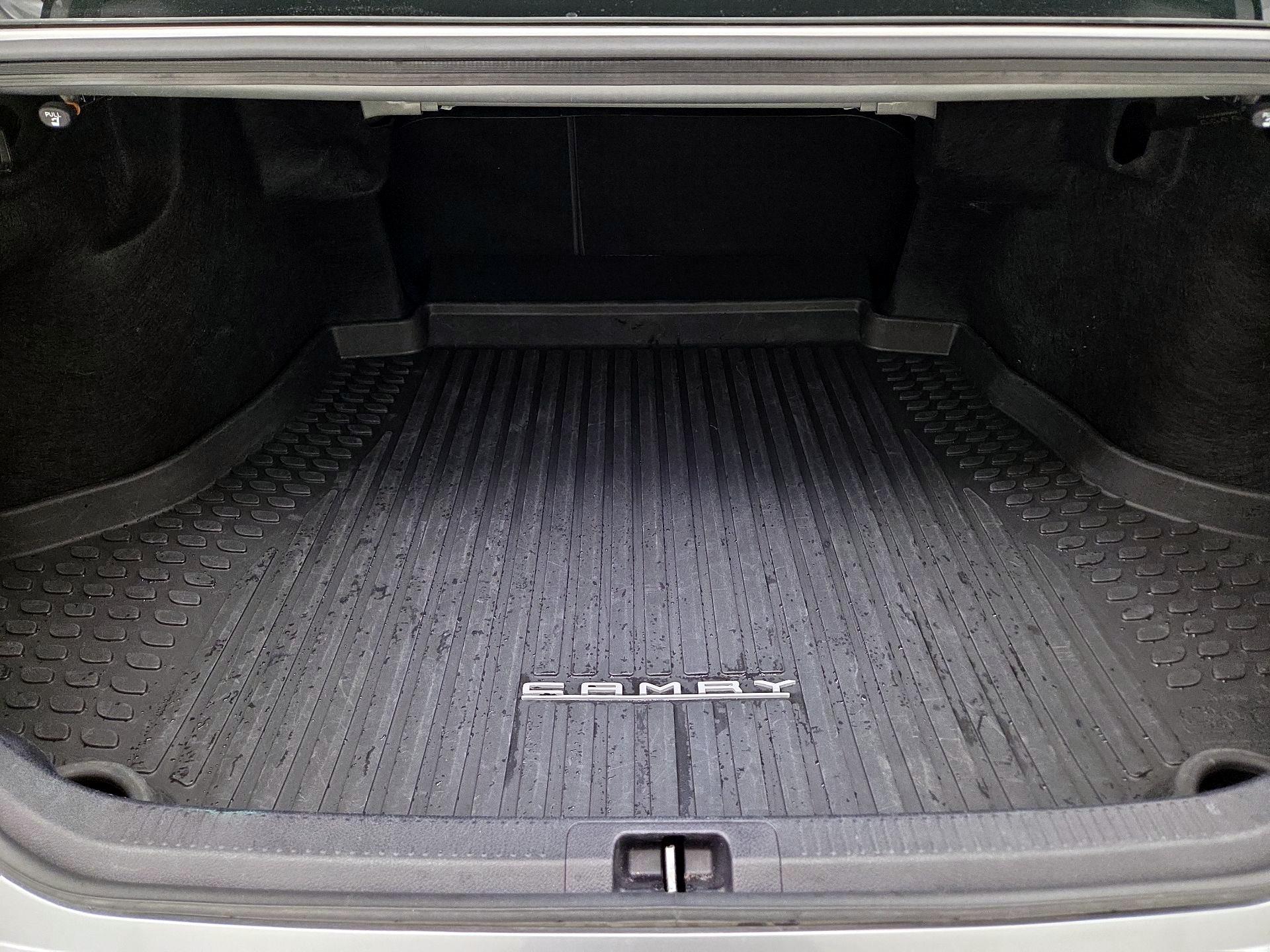 Thumbnail: 2024 Toyota Camry - 20