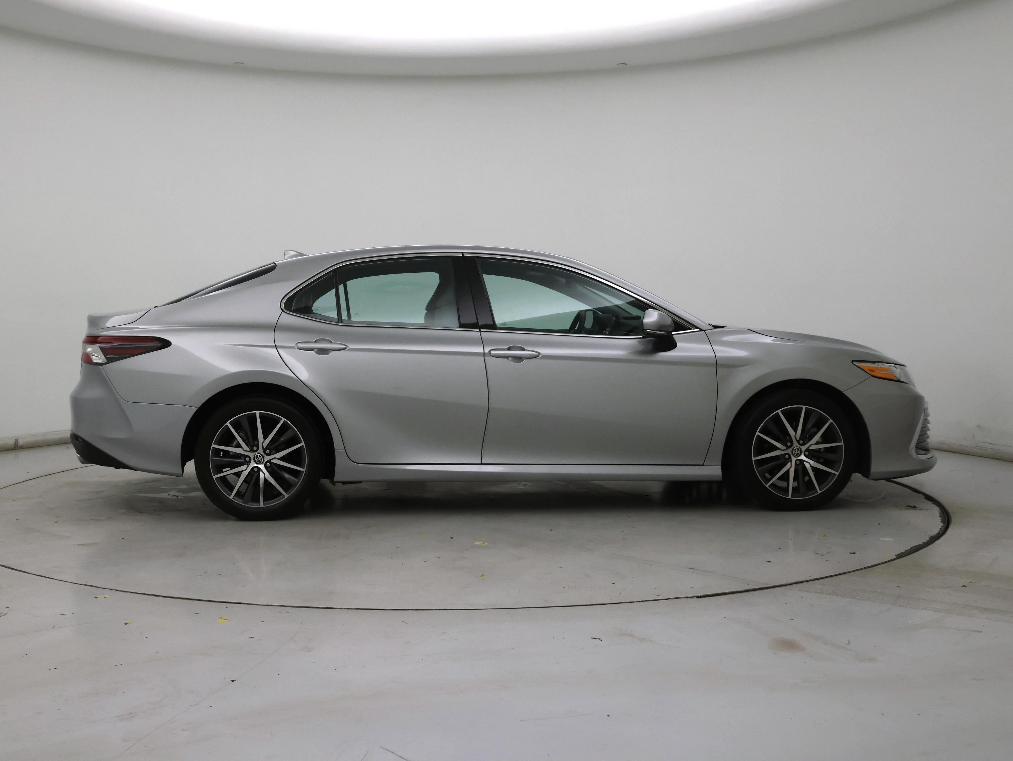 Thumbnail: 2024 Toyota Camry - 7