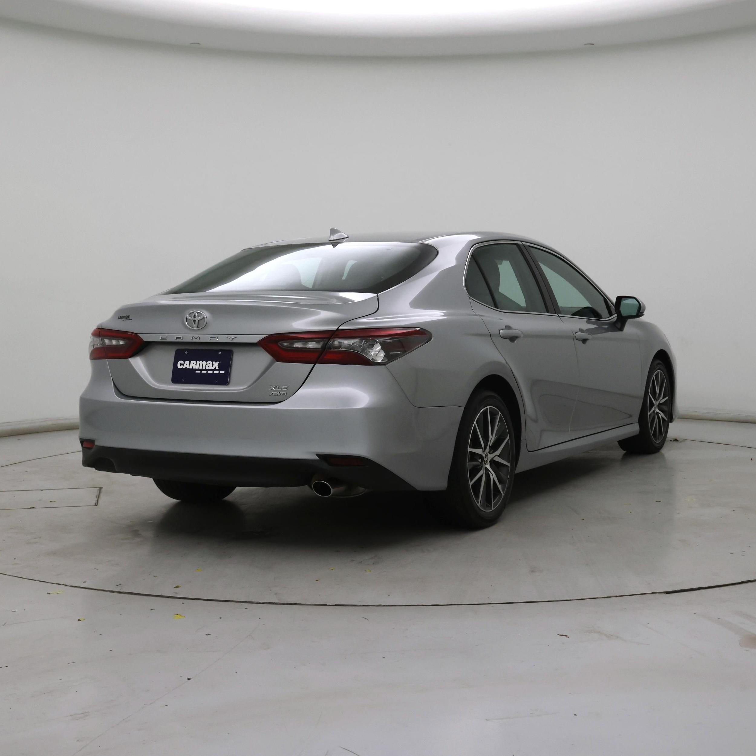 Thumbnail: 2024 Toyota Camry - 8