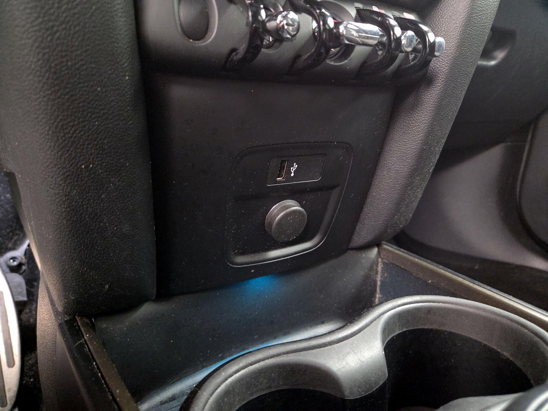 Thumbnail: 2022 MINI Cooper Countryman - 19