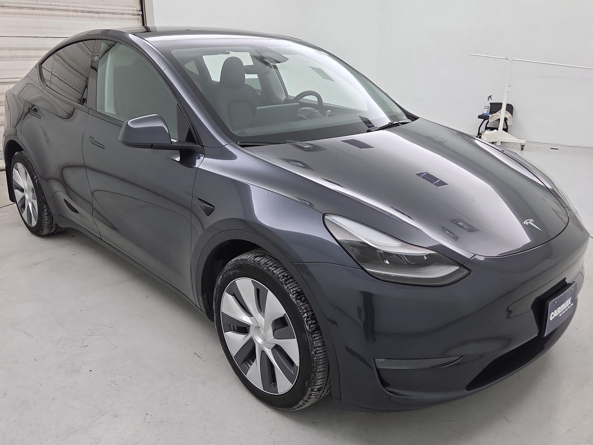 Thumbnail: 2024 Tesla Model Y - 1