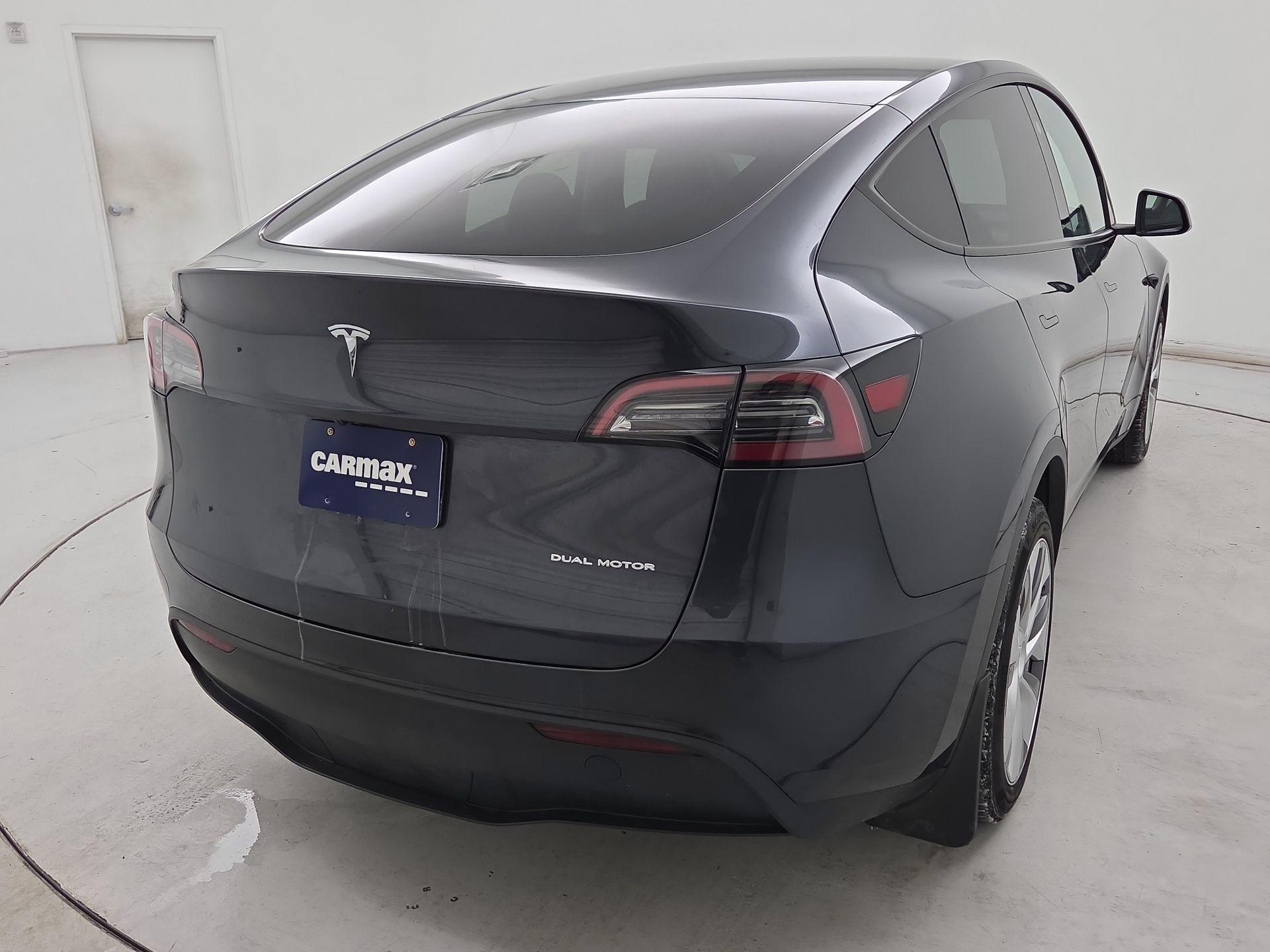 Thumbnail: 2024 Tesla Model Y - 5