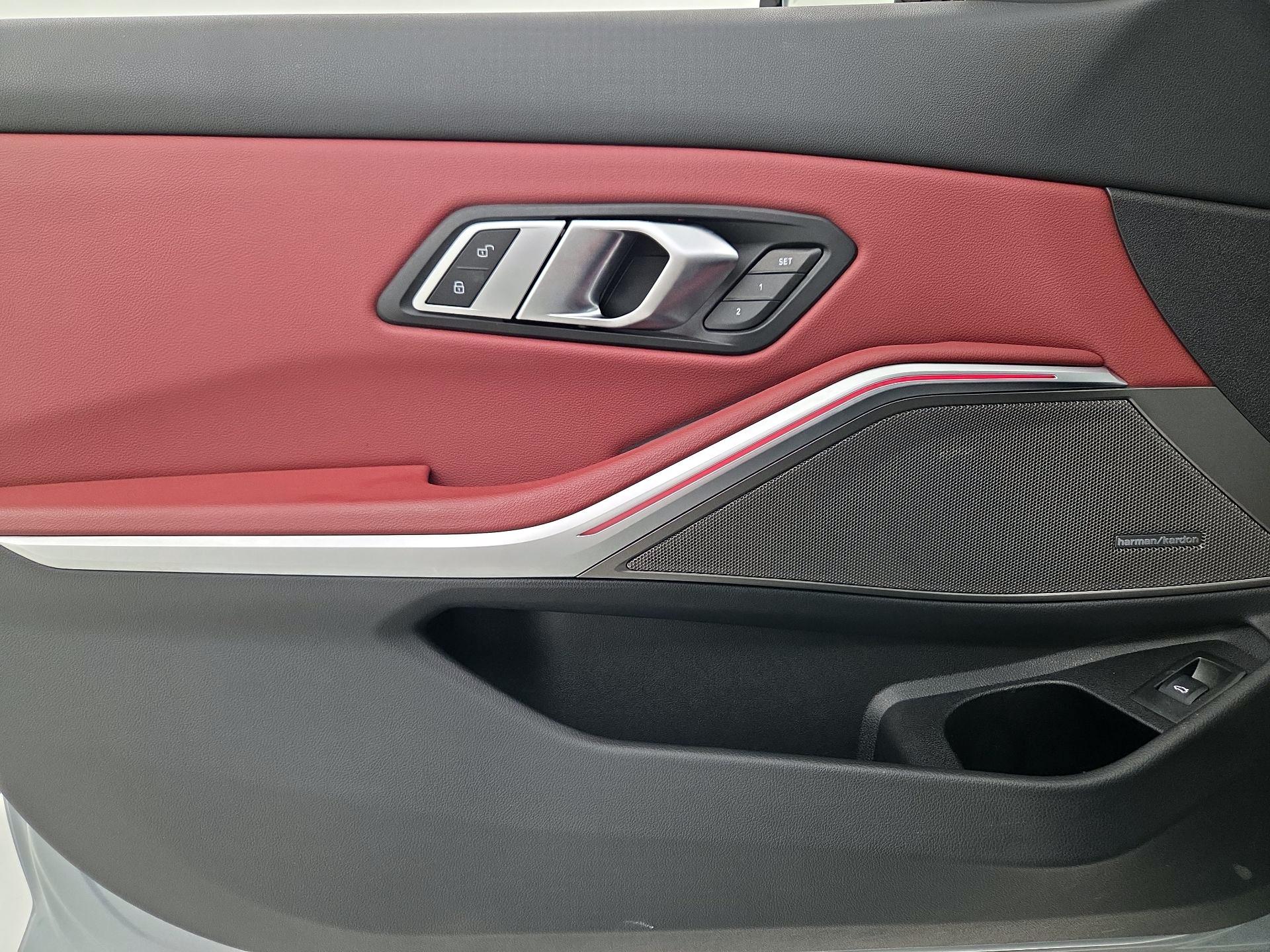 Thumbnail: 2023 BMW 3 Series - 12