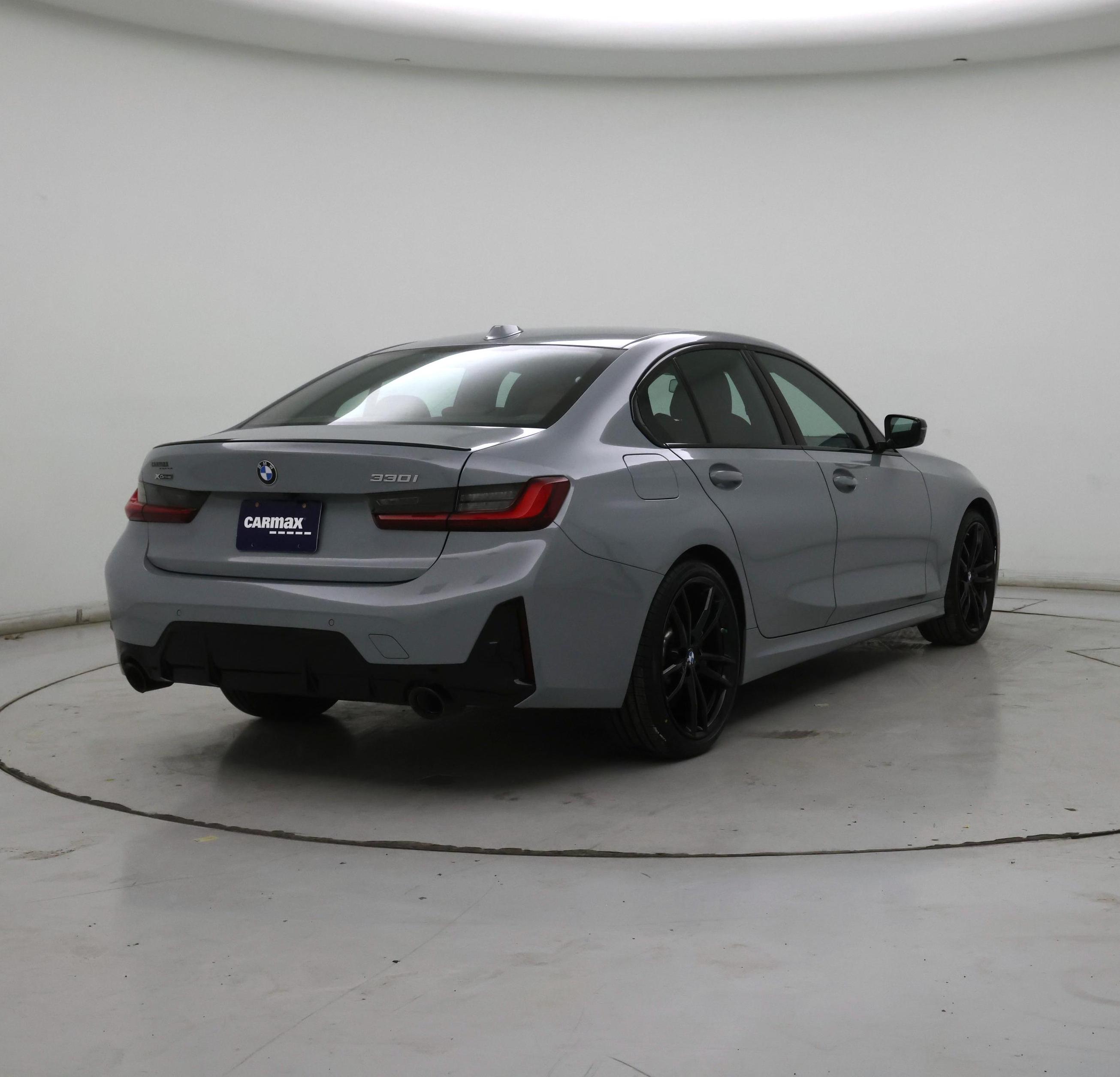 Thumbnail: 2023 BMW 3 Series - 8