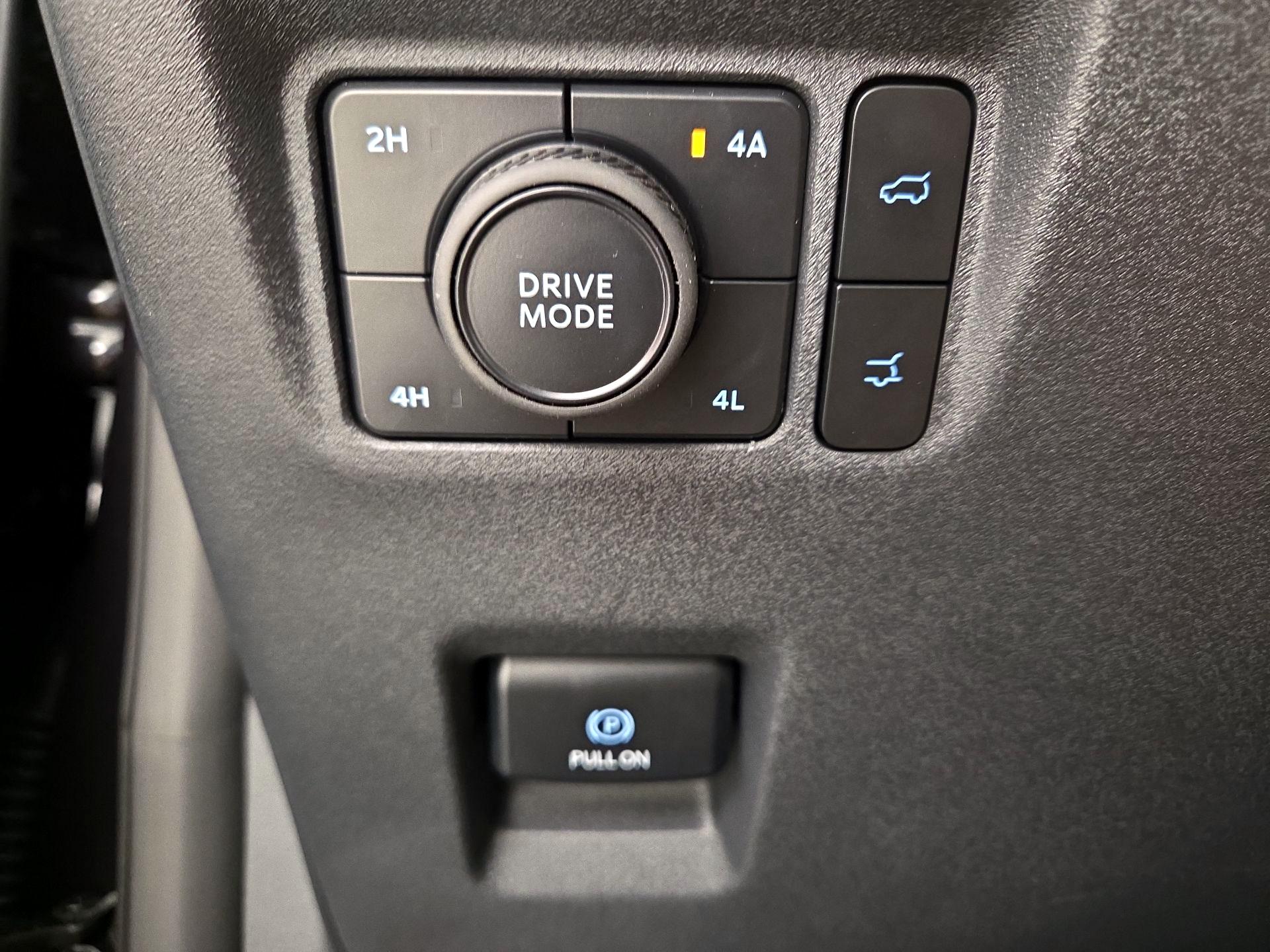 Thumbnail: 2025 Ford Expedition MAX - 13