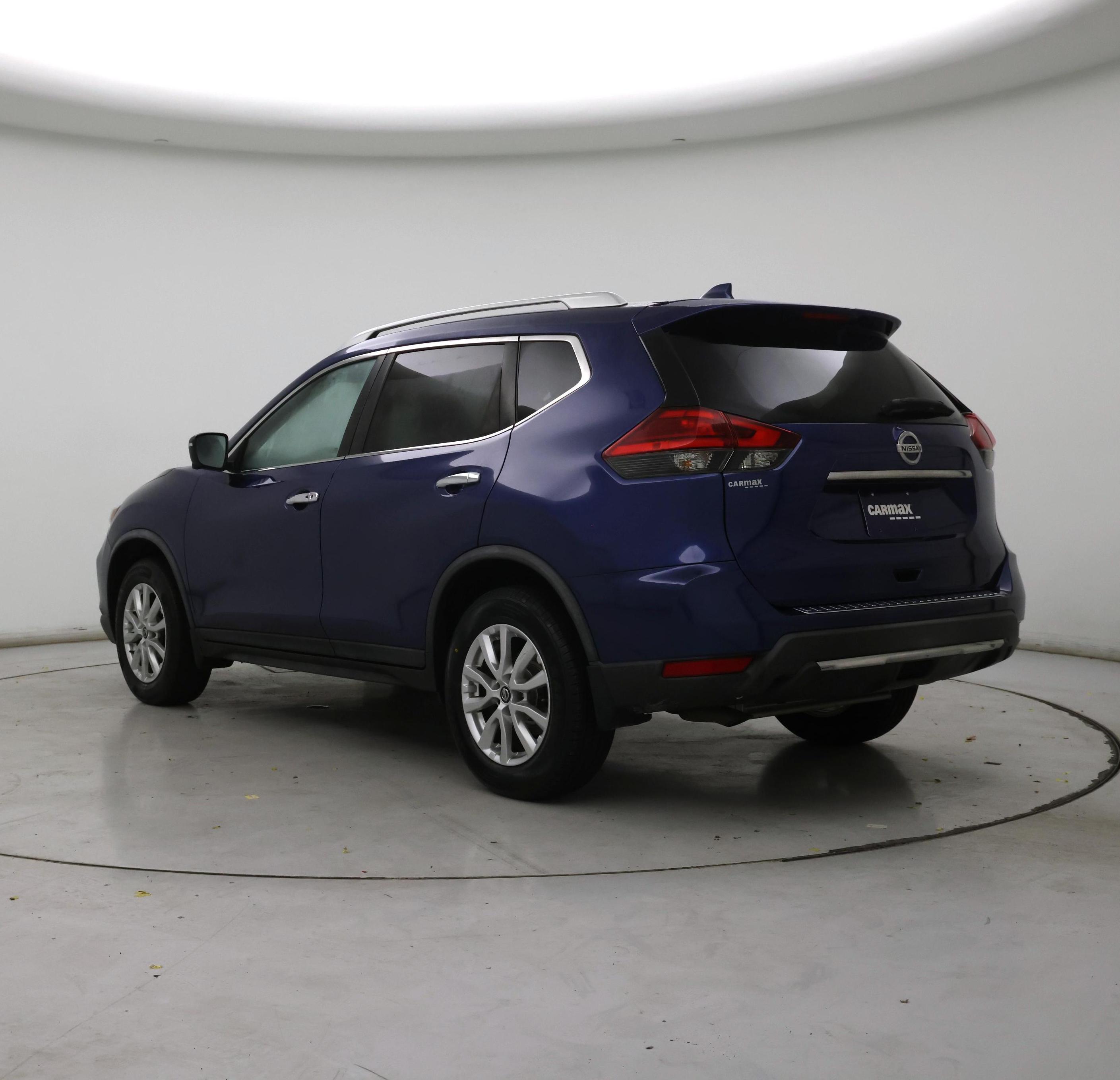 Thumbnail: 2017 Nissan Rogue - 2