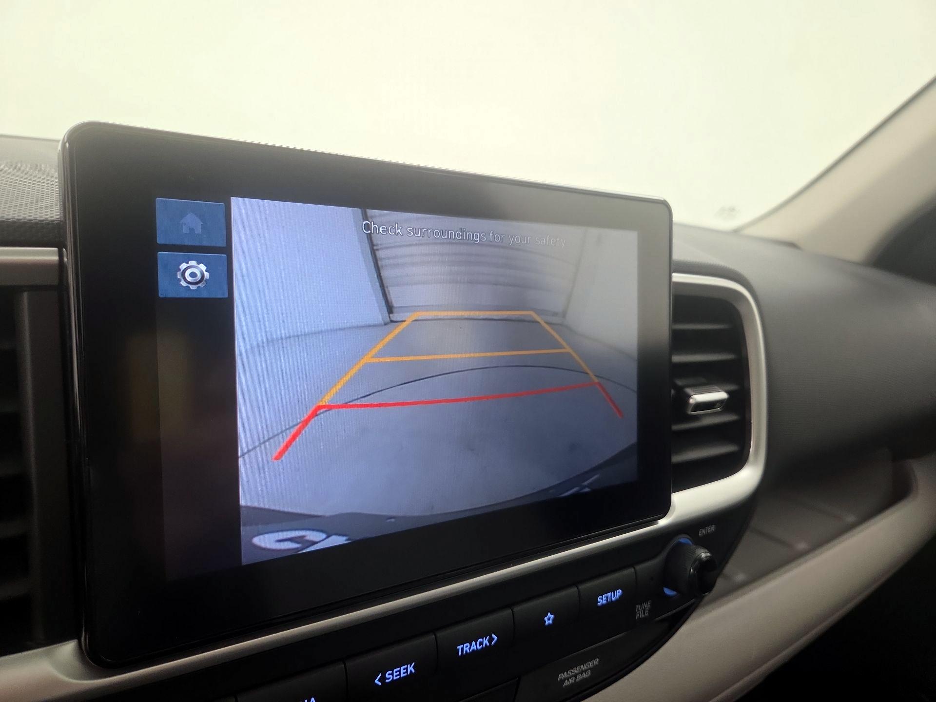 Thumbnail: 2023 Hyundai Venue - 14