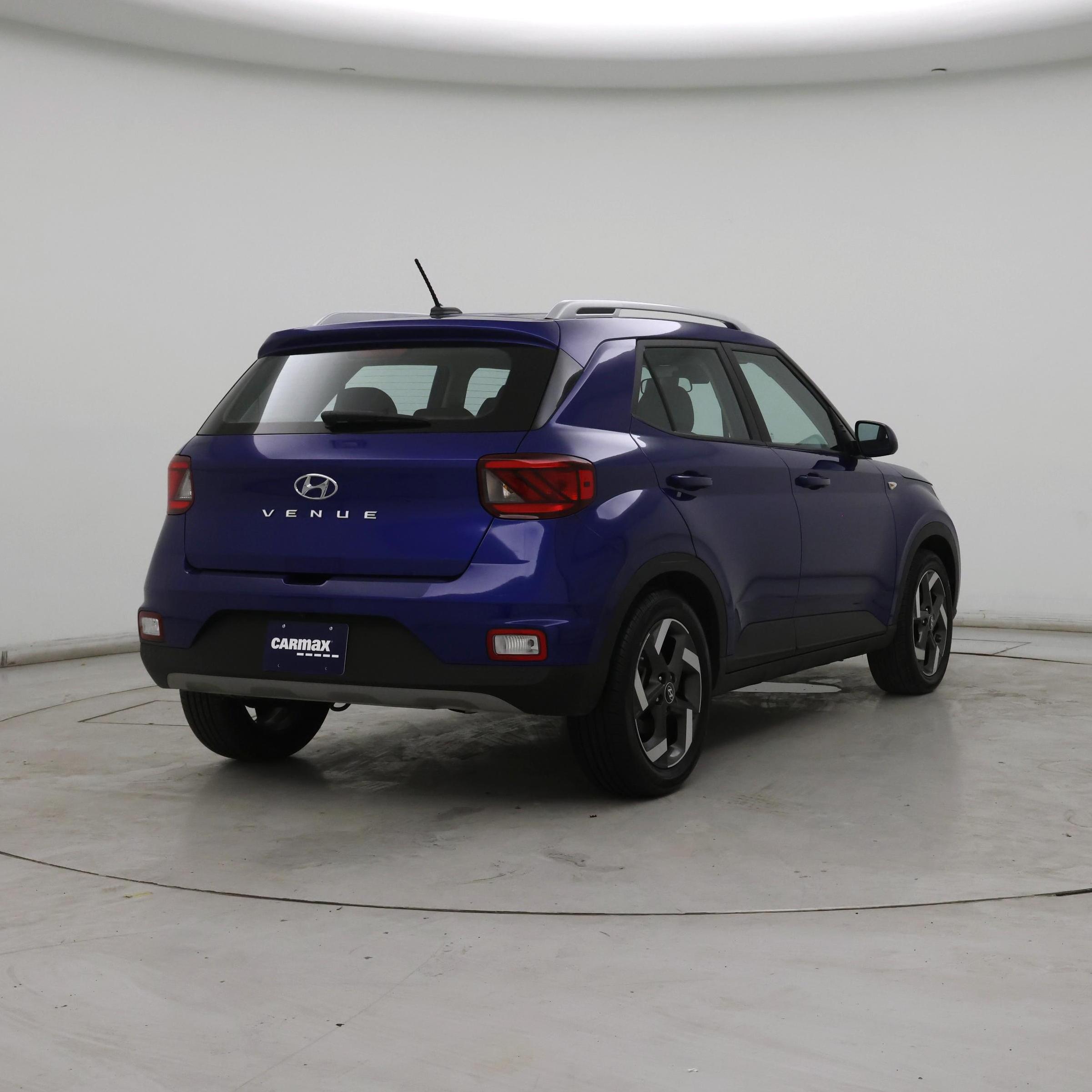 Thumbnail: 2023 Hyundai Venue - 8