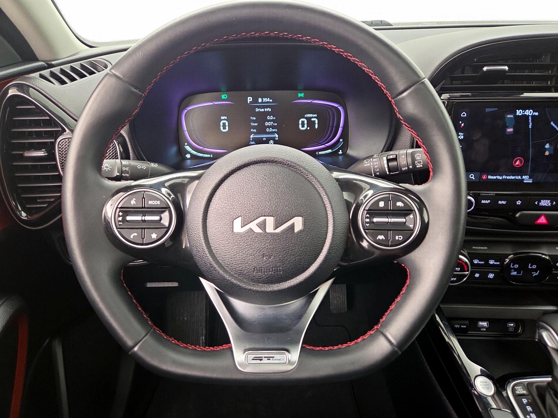 Thumbnail: 2023 Kia Soul - 10