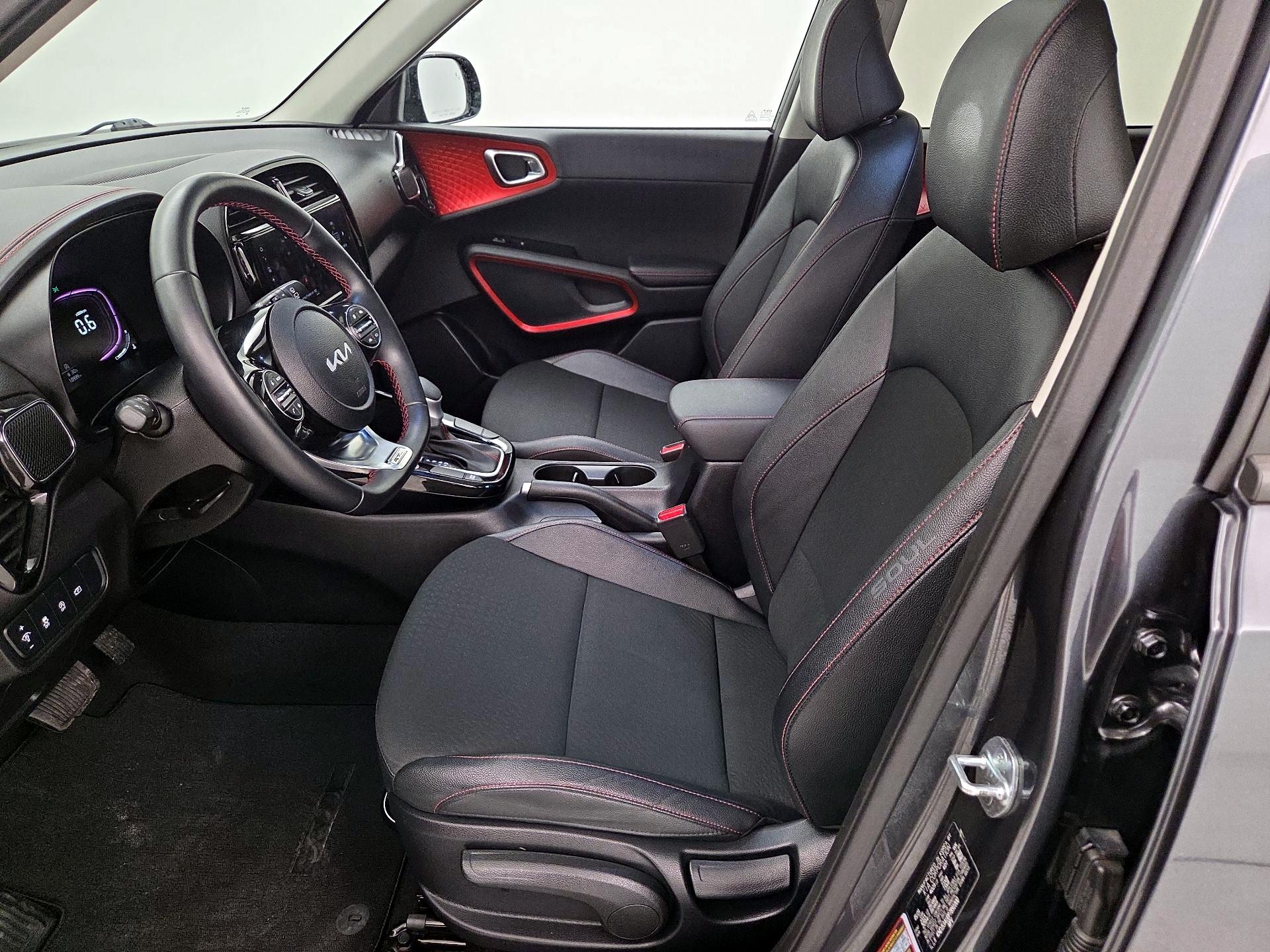 Thumbnail: 2023 Kia Soul - 11