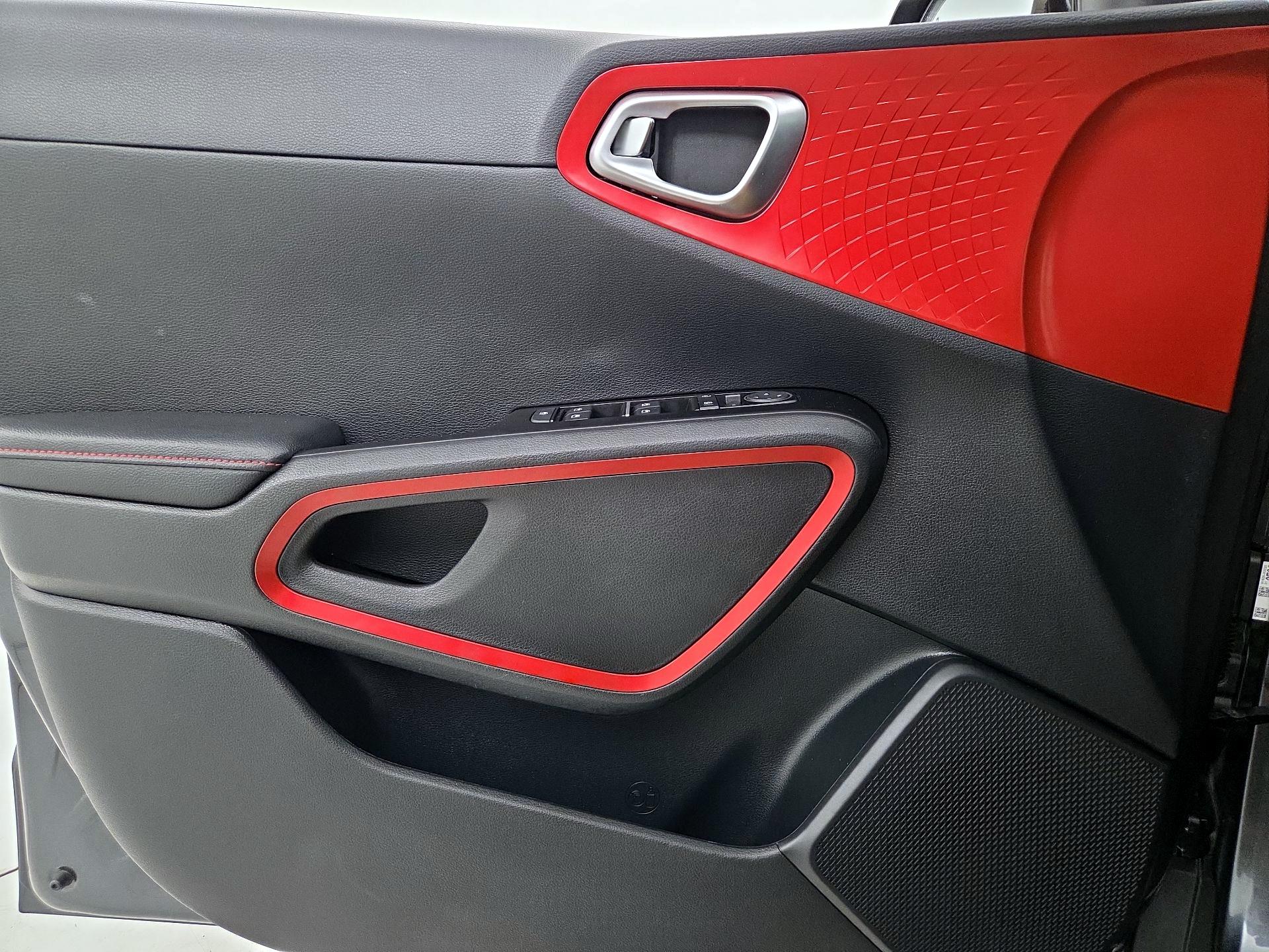 Thumbnail: 2023 Kia Soul - 12