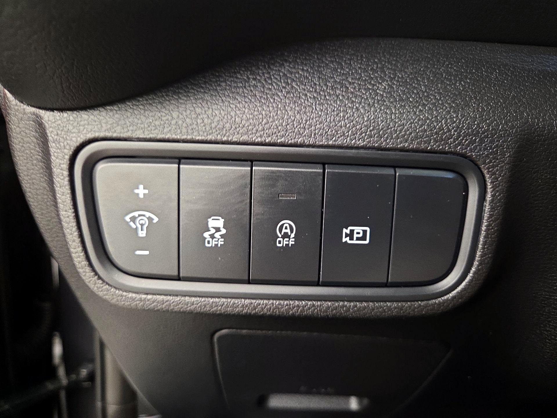 Thumbnail: 2023 Kia Soul - 13