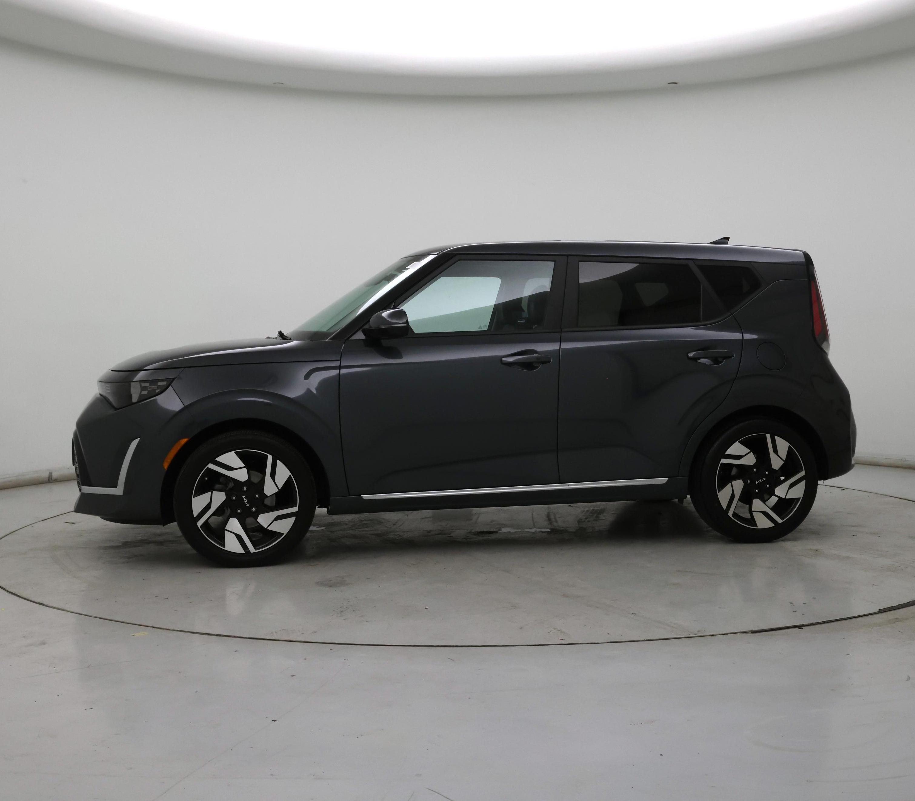Thumbnail: 2023 Kia Soul - 3