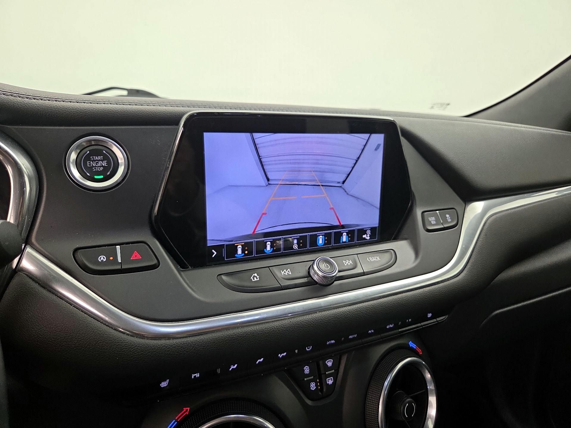 Thumbnail: 2020 Chevrolet Blazer - 14