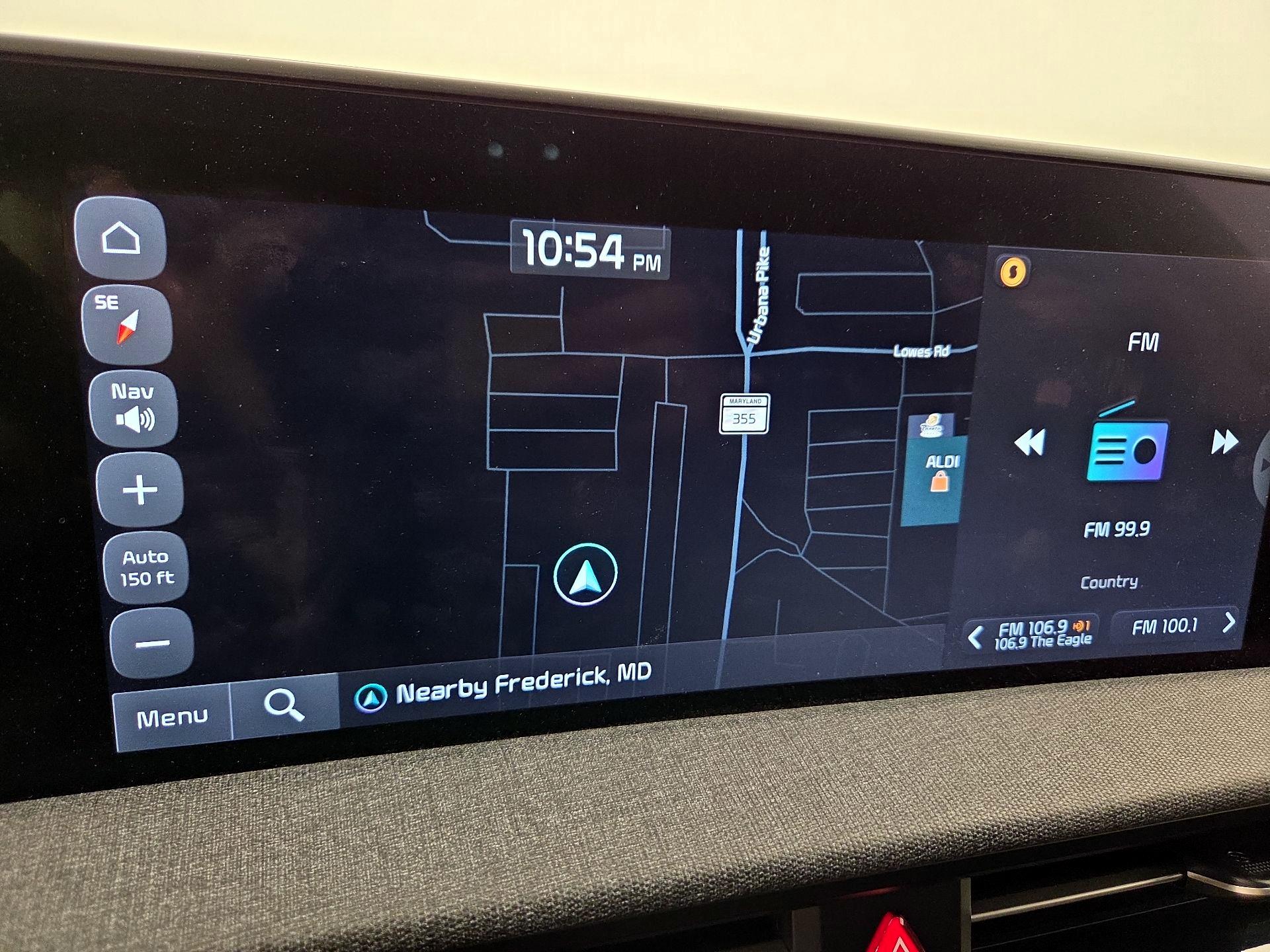 Thumbnail: 2023 Kia EV6 - 14