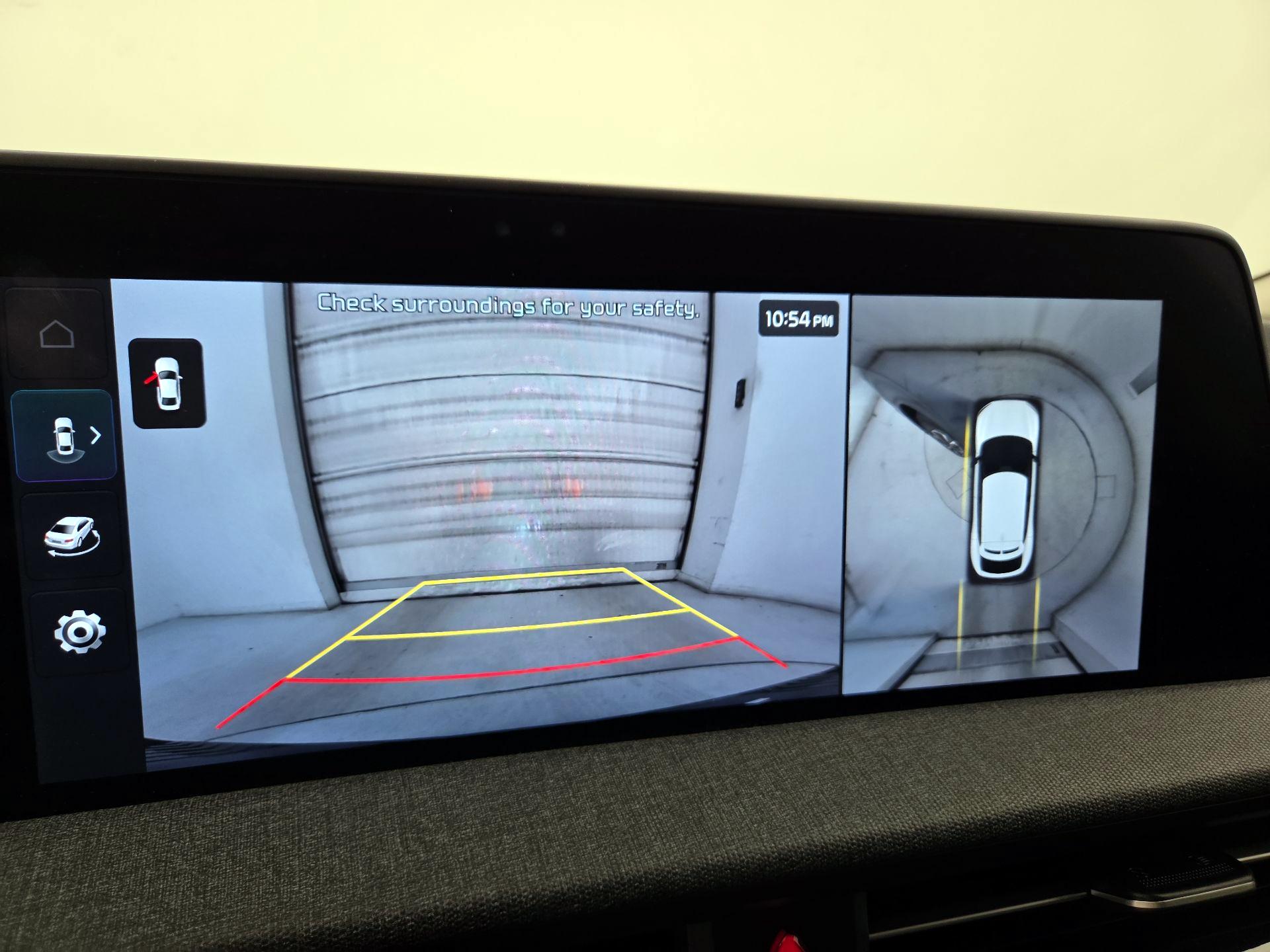 Thumbnail: 2023 Kia EV6 - 15