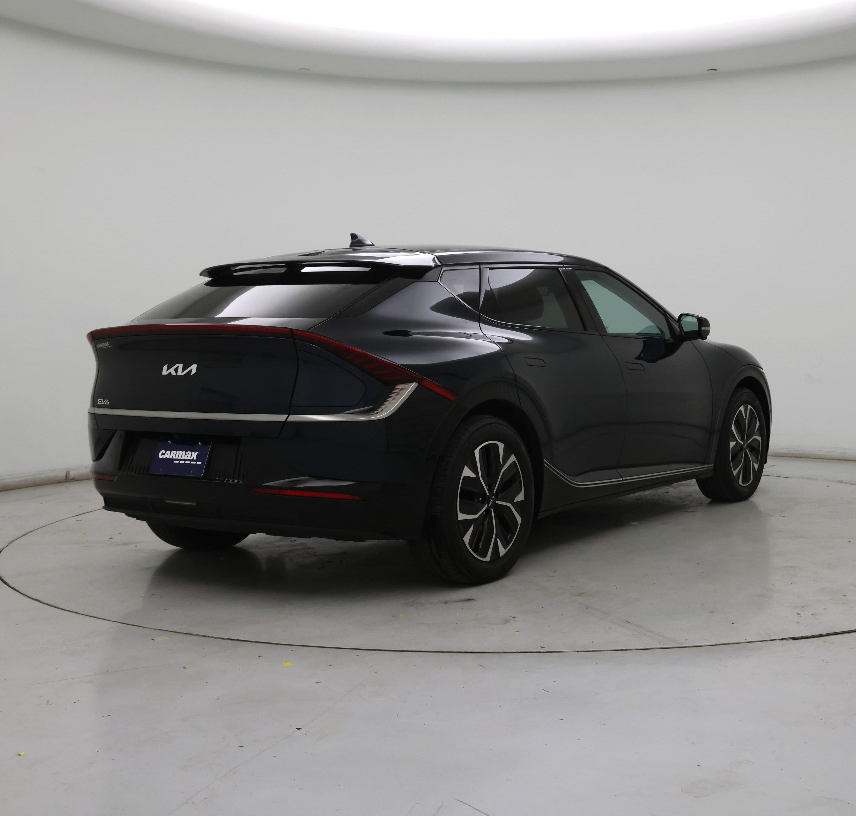 Thumbnail: 2023 Kia EV6 - 8