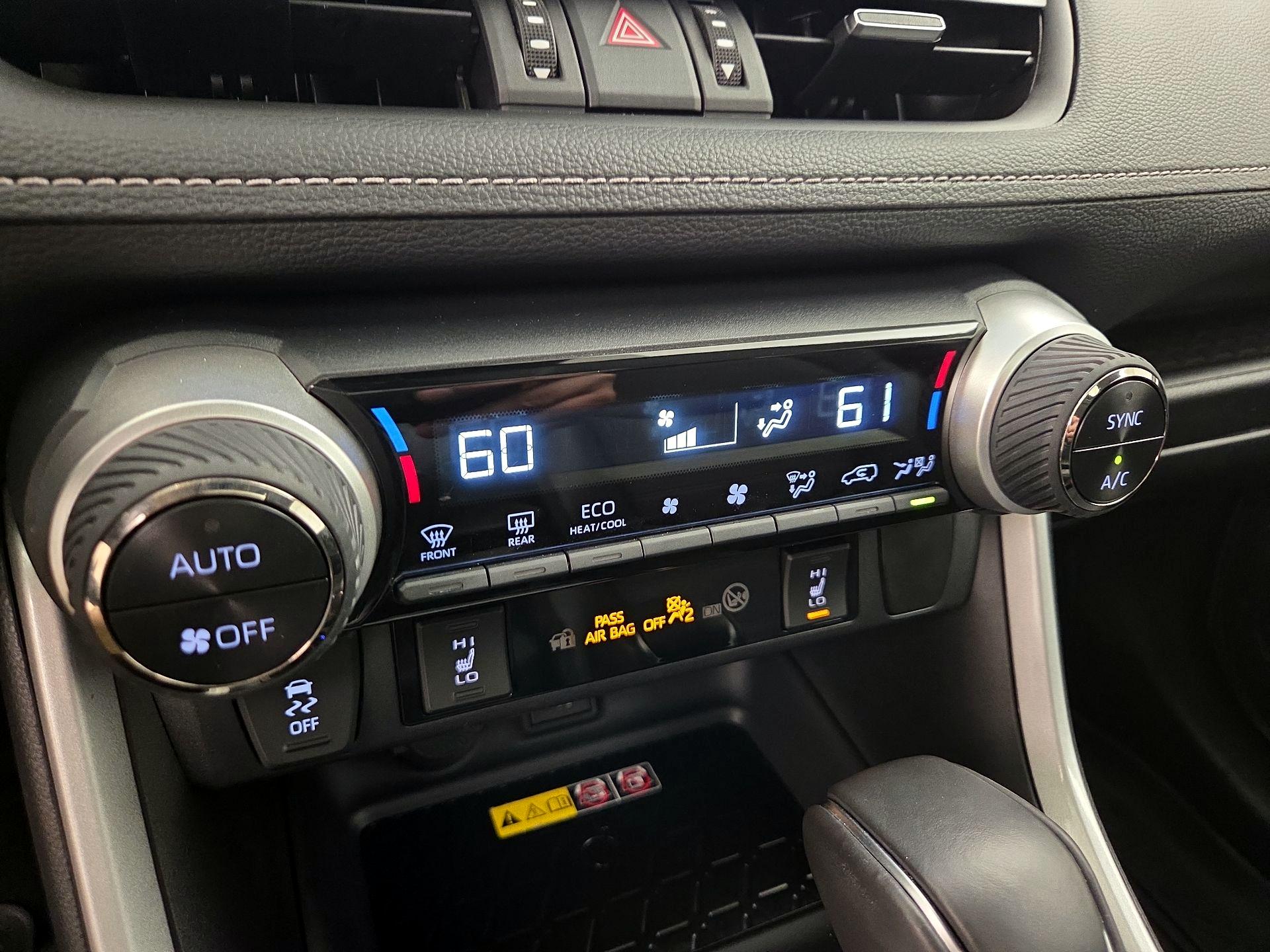 Thumbnail: 2024 Toyota RAV4 - 16