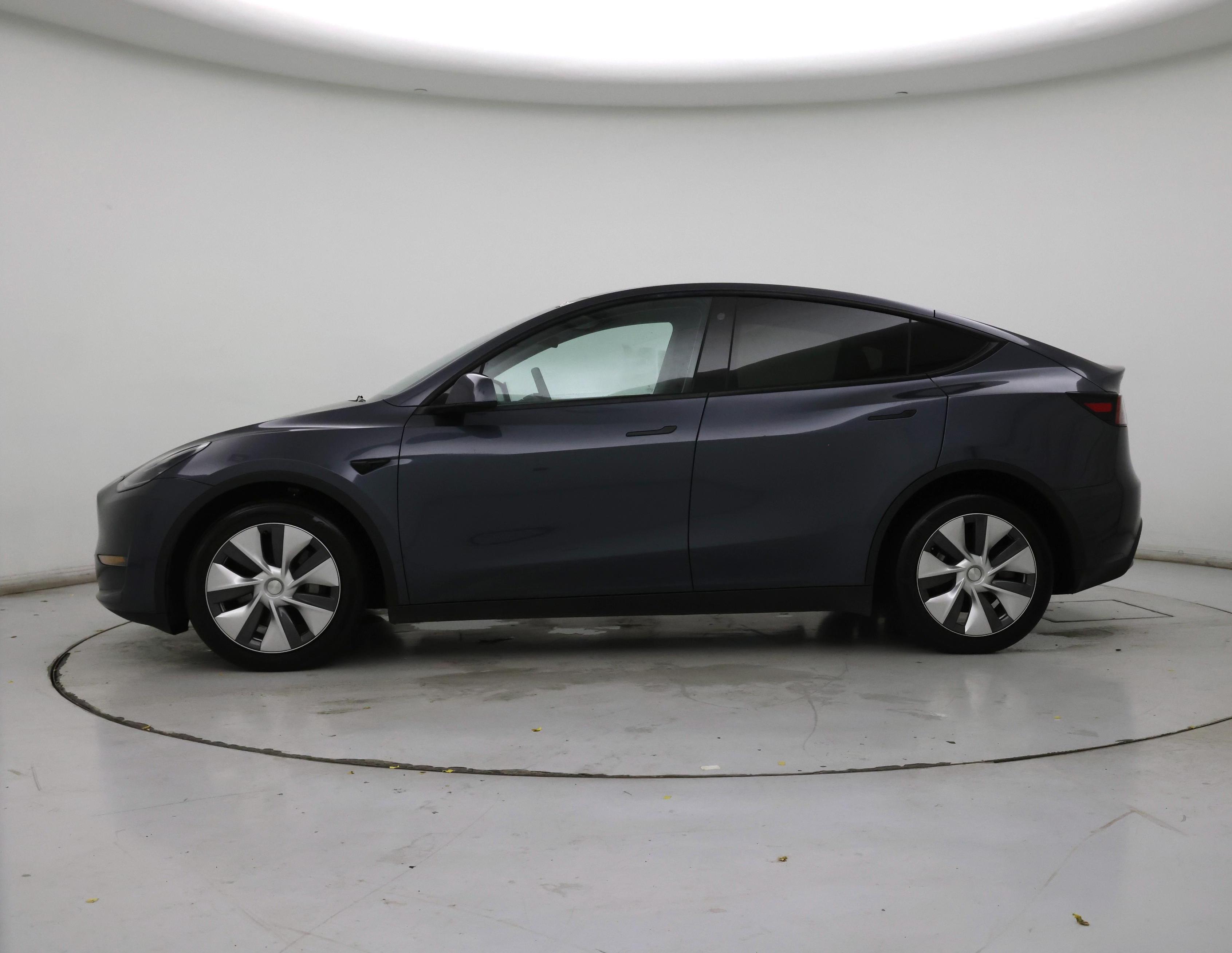 Thumbnail: 2023 Tesla Model Y - 3