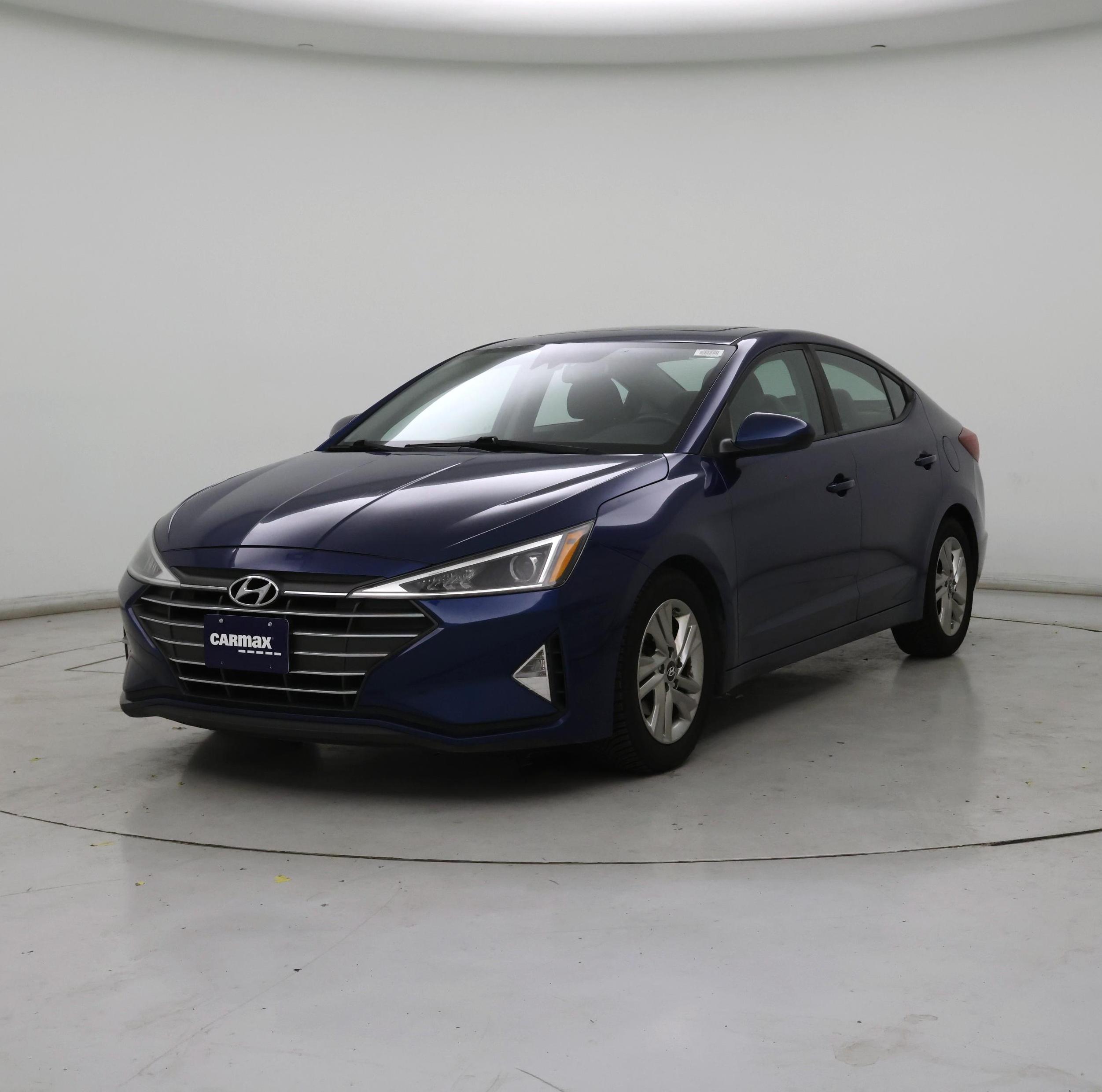Thumbnail: 2019 Hyundai Elantra - 4