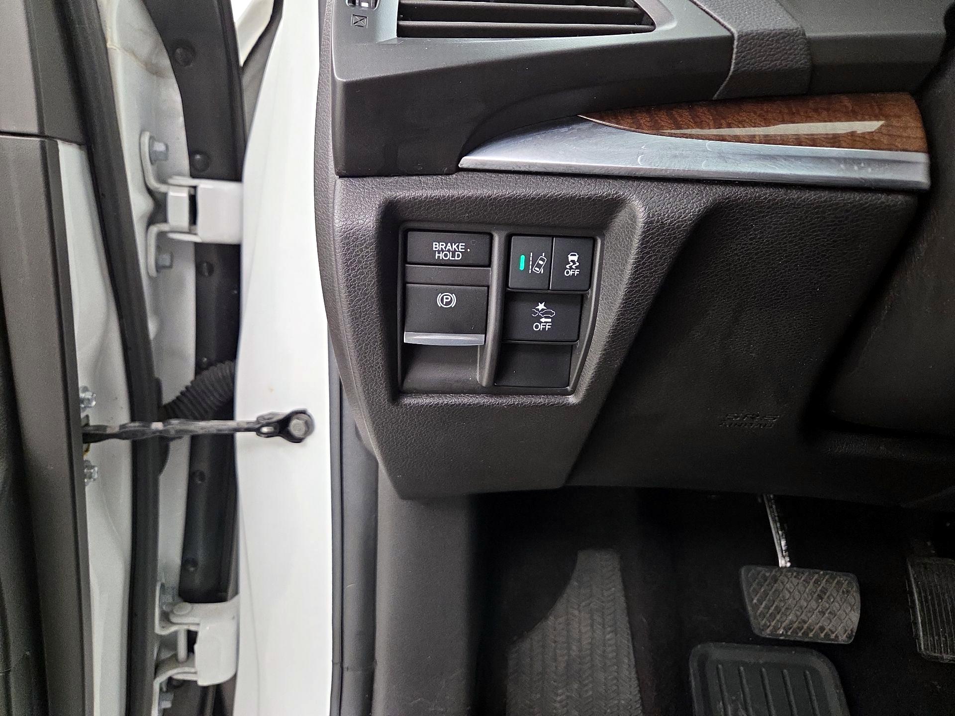 Thumbnail: 2020 Acura MDX - 13