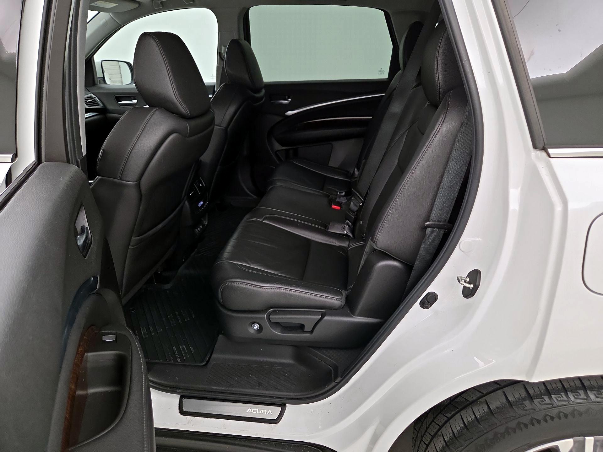 Thumbnail: 2020 Acura MDX - 20