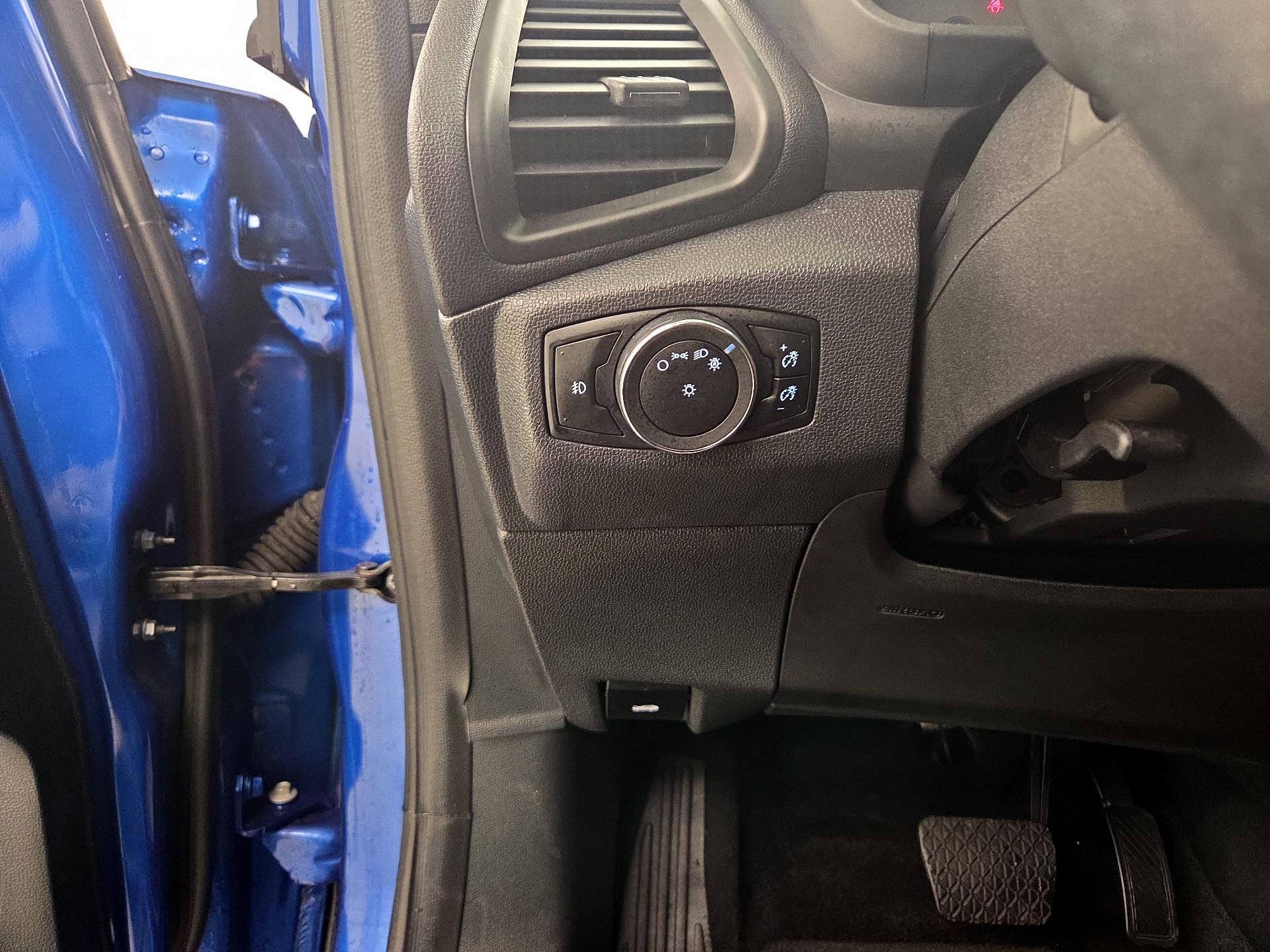 Thumbnail: 2019 Ford EcoSport - 13