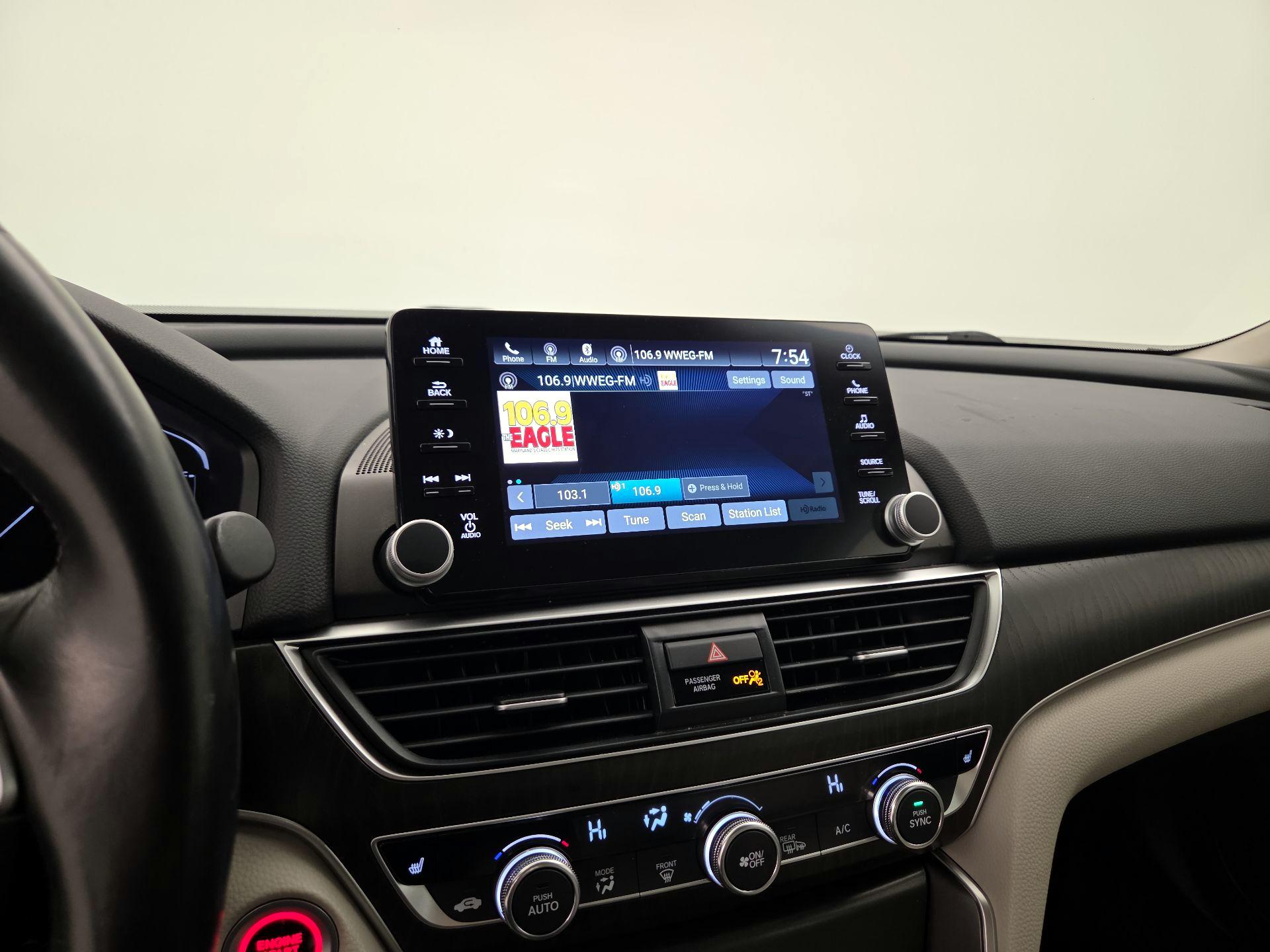 Thumbnail: 2020 Honda Accord - 15