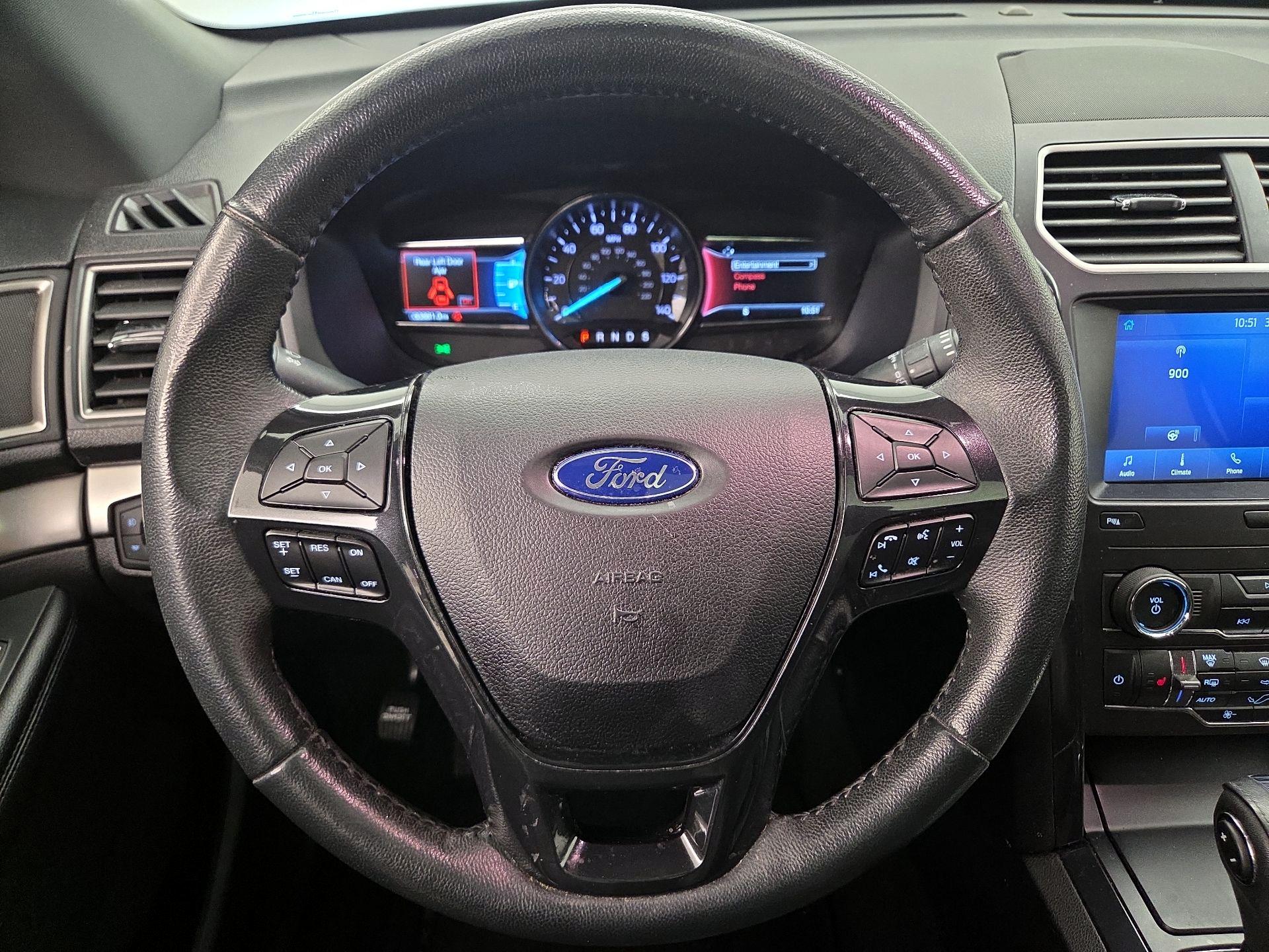 Thumbnail: 2018 Ford Explorer - 10