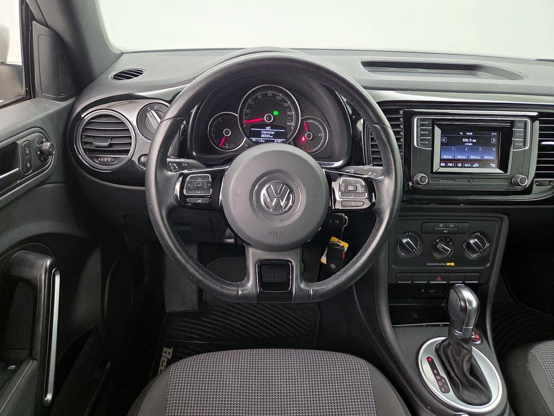 Thumbnail: 2019 Volkswagen Beetle - 10