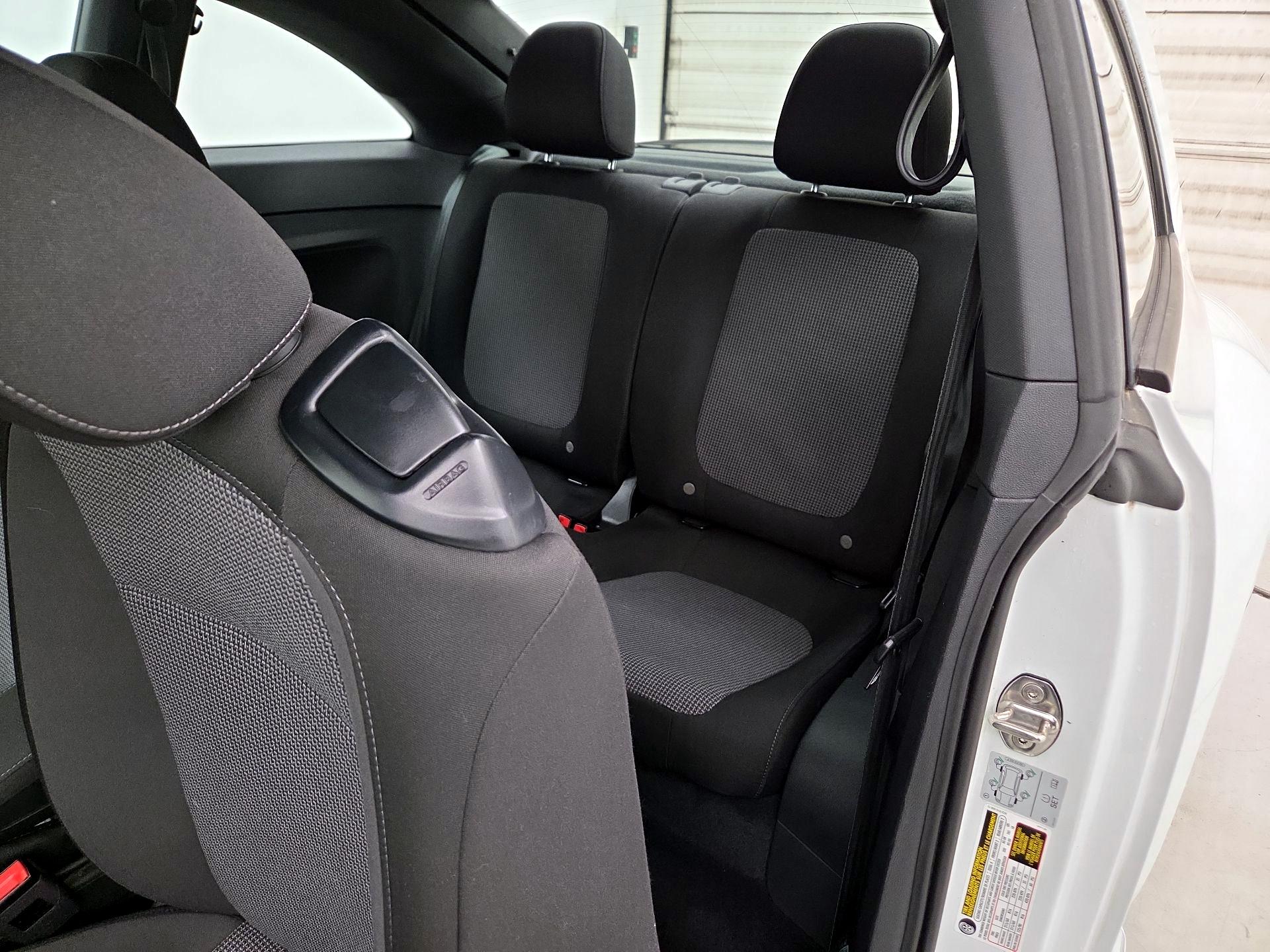 Thumbnail: 2019 Volkswagen Beetle - 19