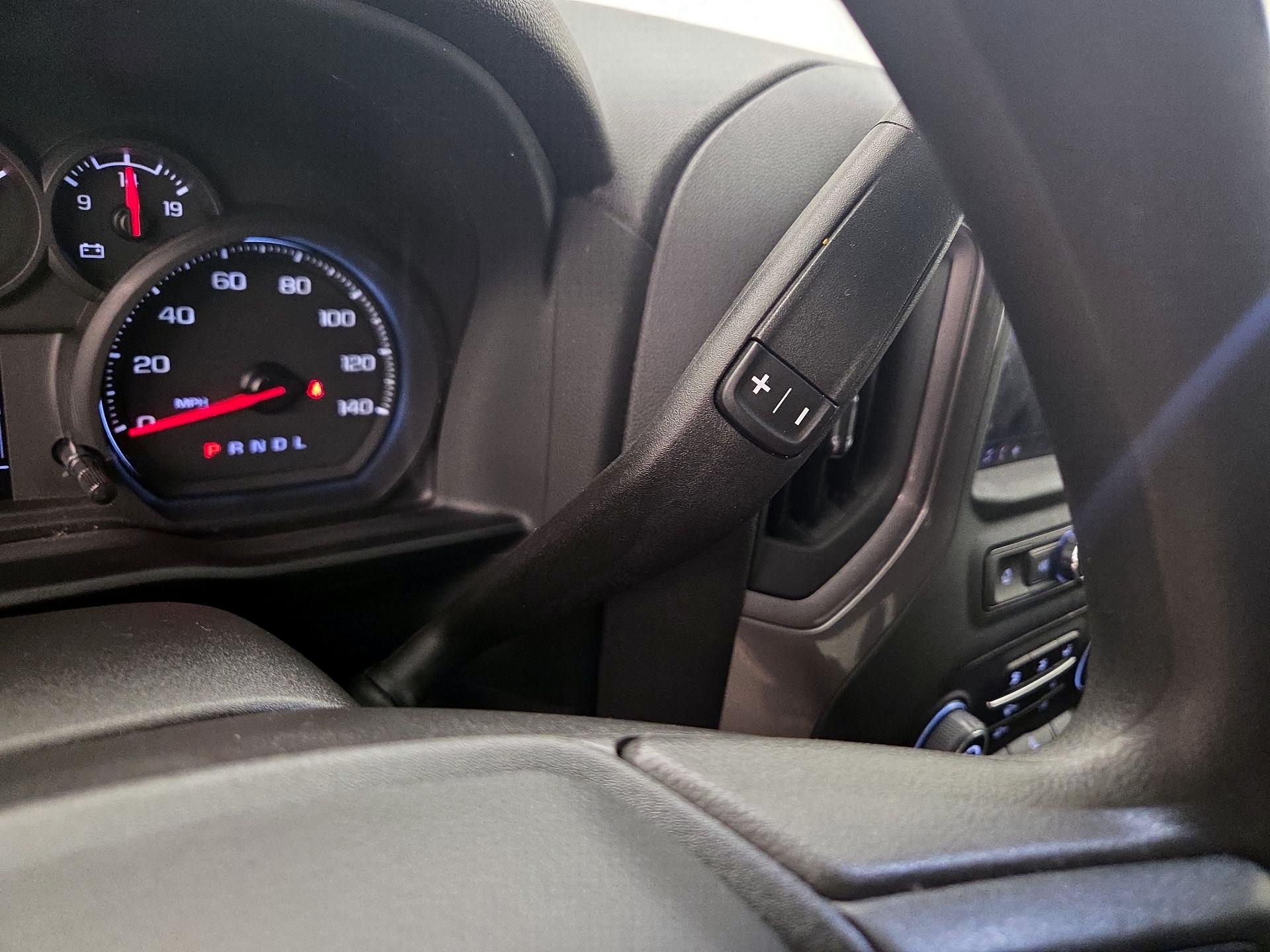 Thumbnail: 2023 Chevrolet Silverado 1500 - 17