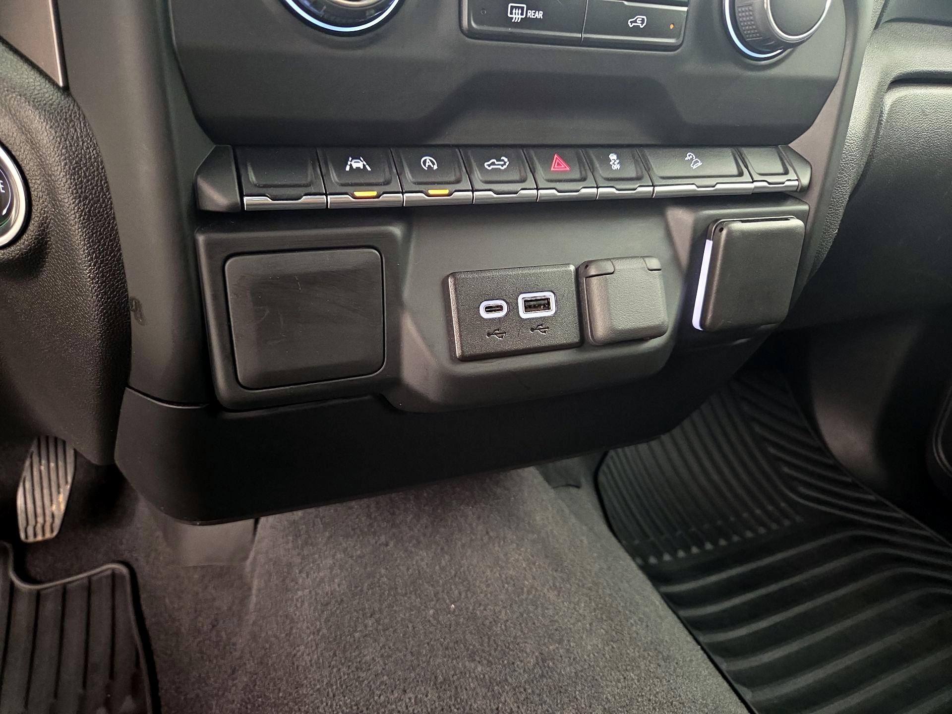 Thumbnail: 2023 Chevrolet Silverado 1500 - 18