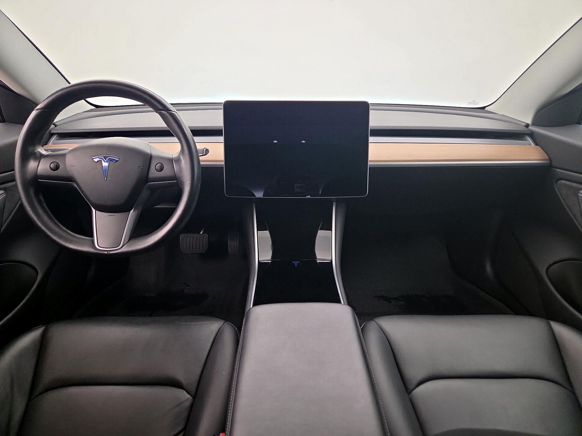 Thumbnail: 2019 Tesla Model 3 - 9