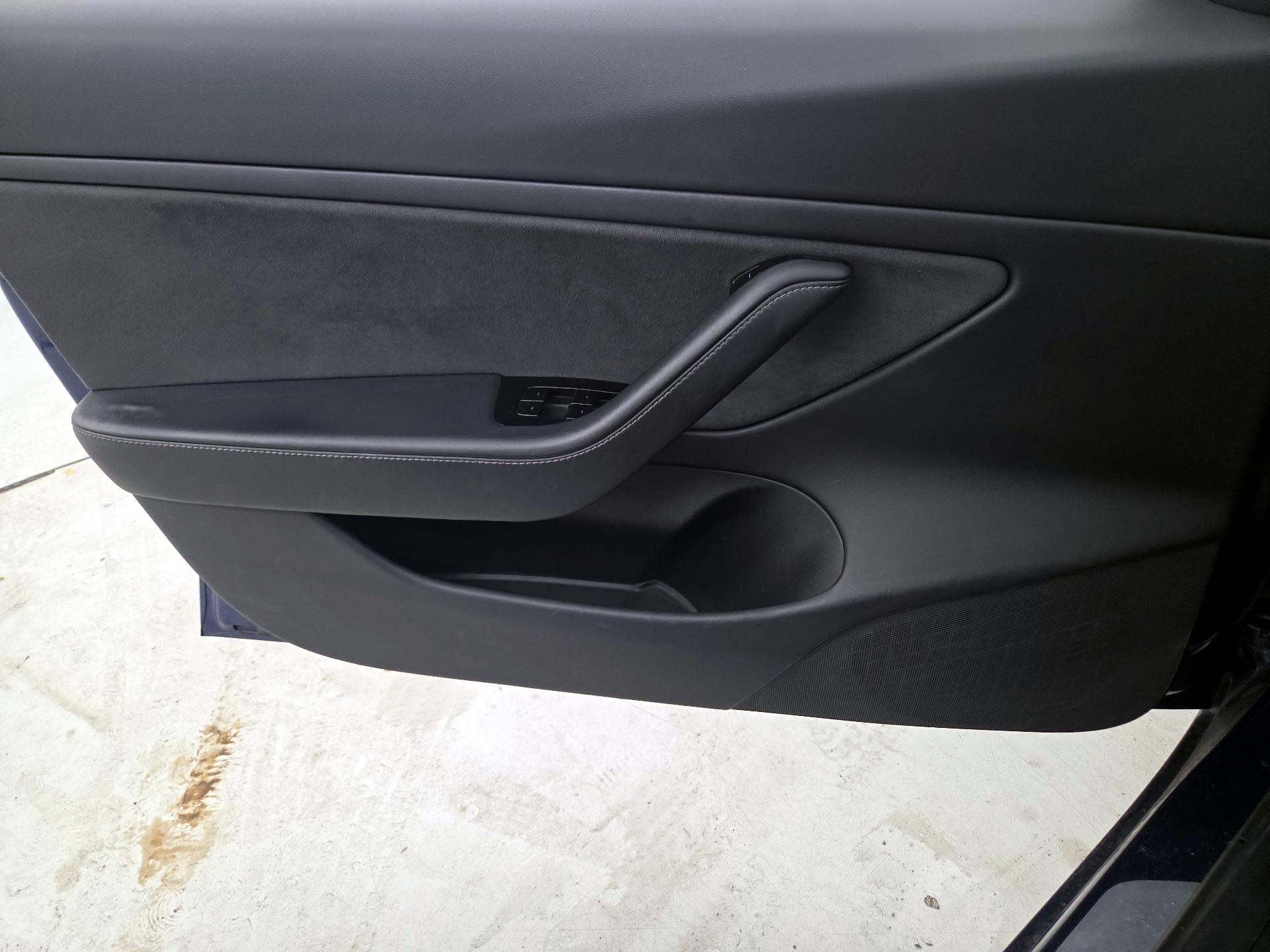 Thumbnail: 2019 Tesla Model 3 - 12