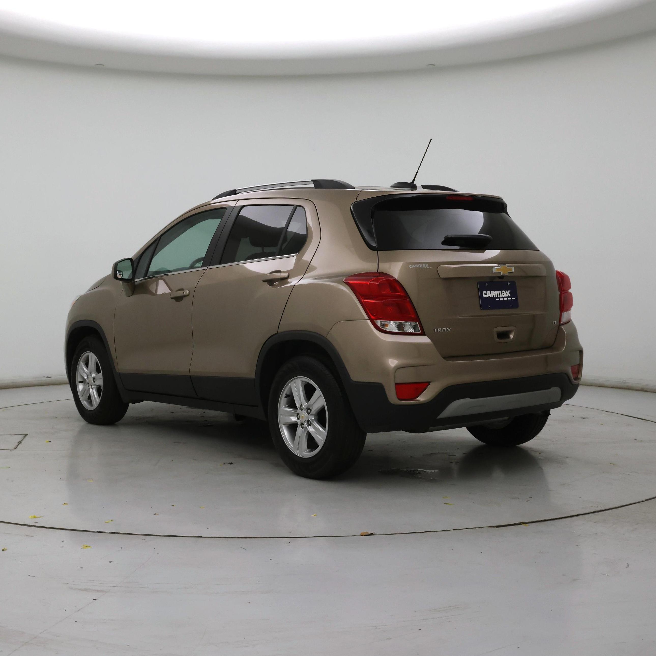 Thumbnail: 2018 Chevrolet Trax - 2
