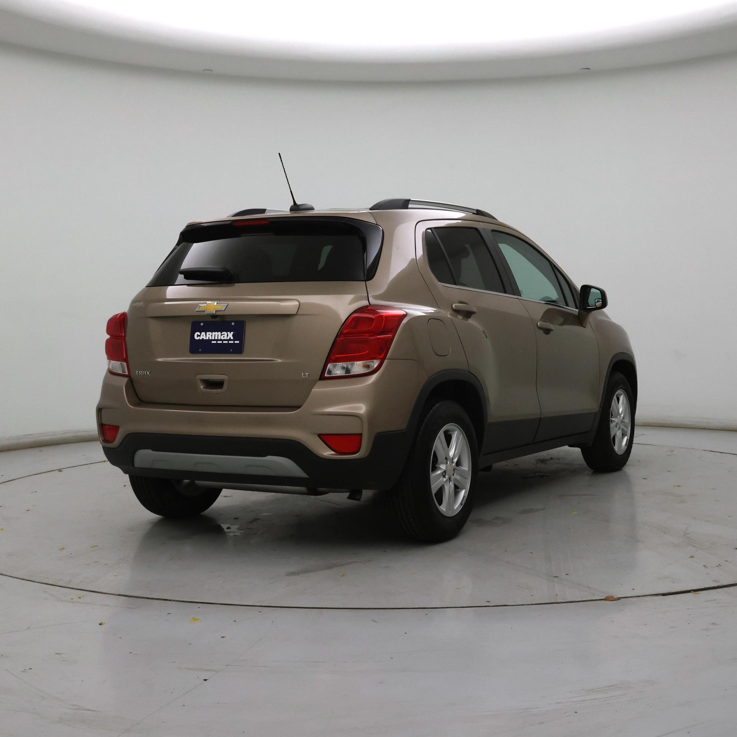 Thumbnail: 2018 Chevrolet Trax - 8