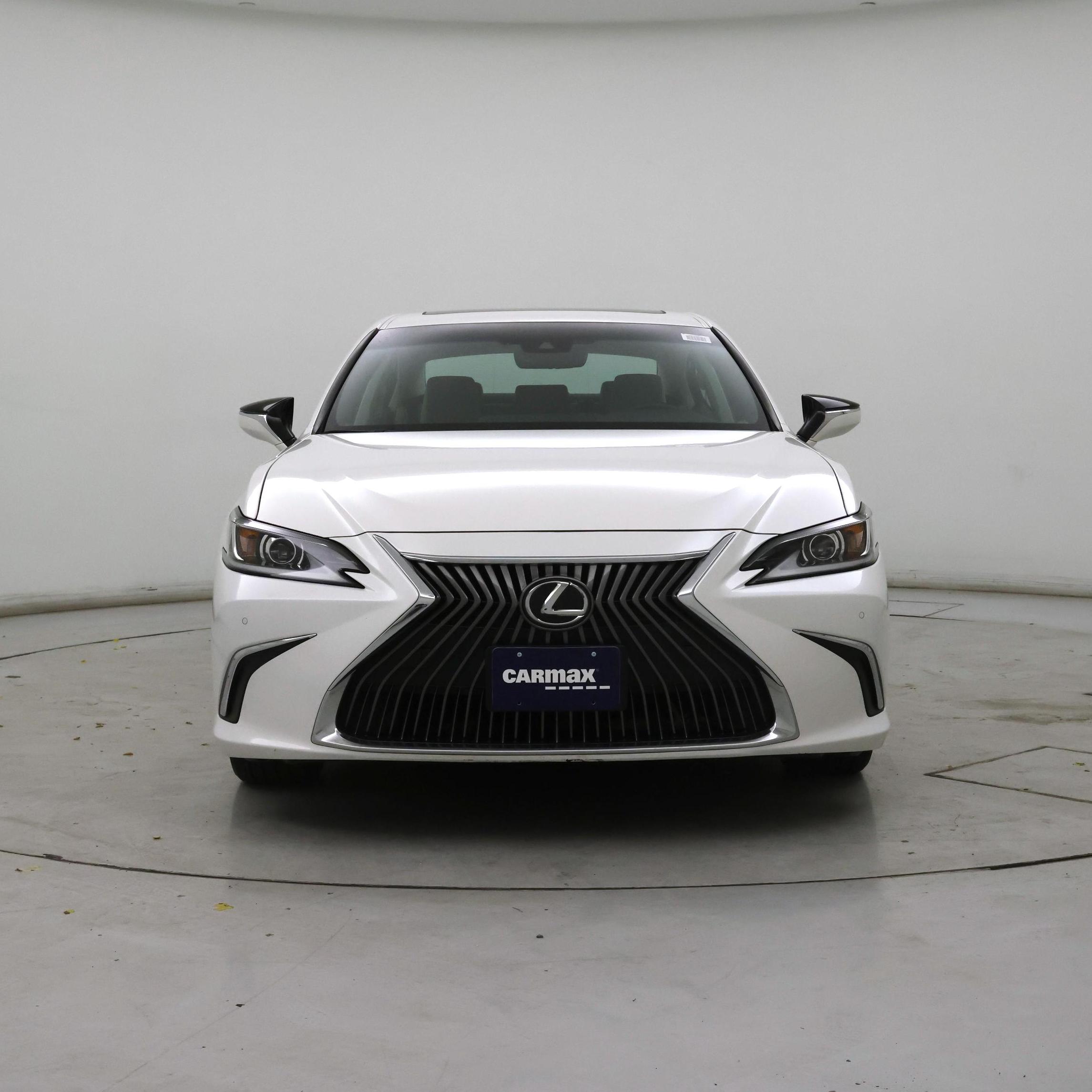 Thumbnail: 2019 Lexus ES - 5