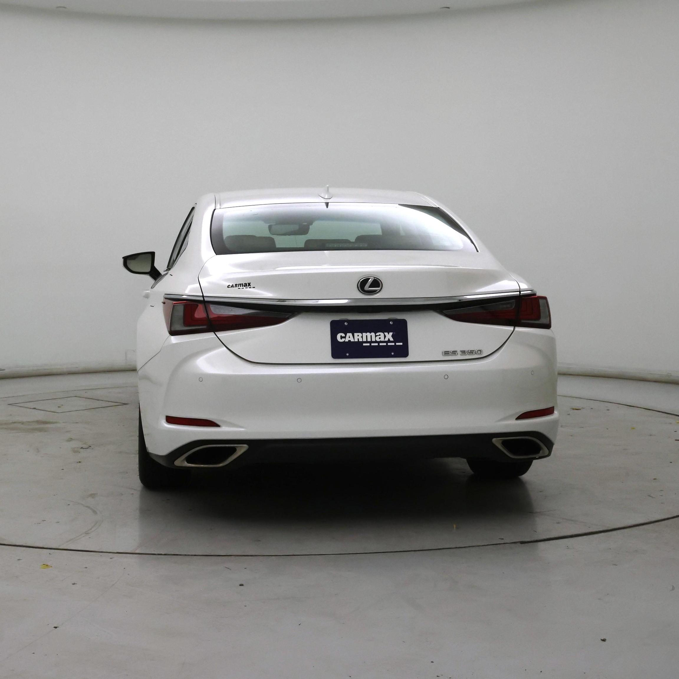 Thumbnail: 2019 Lexus ES - 6