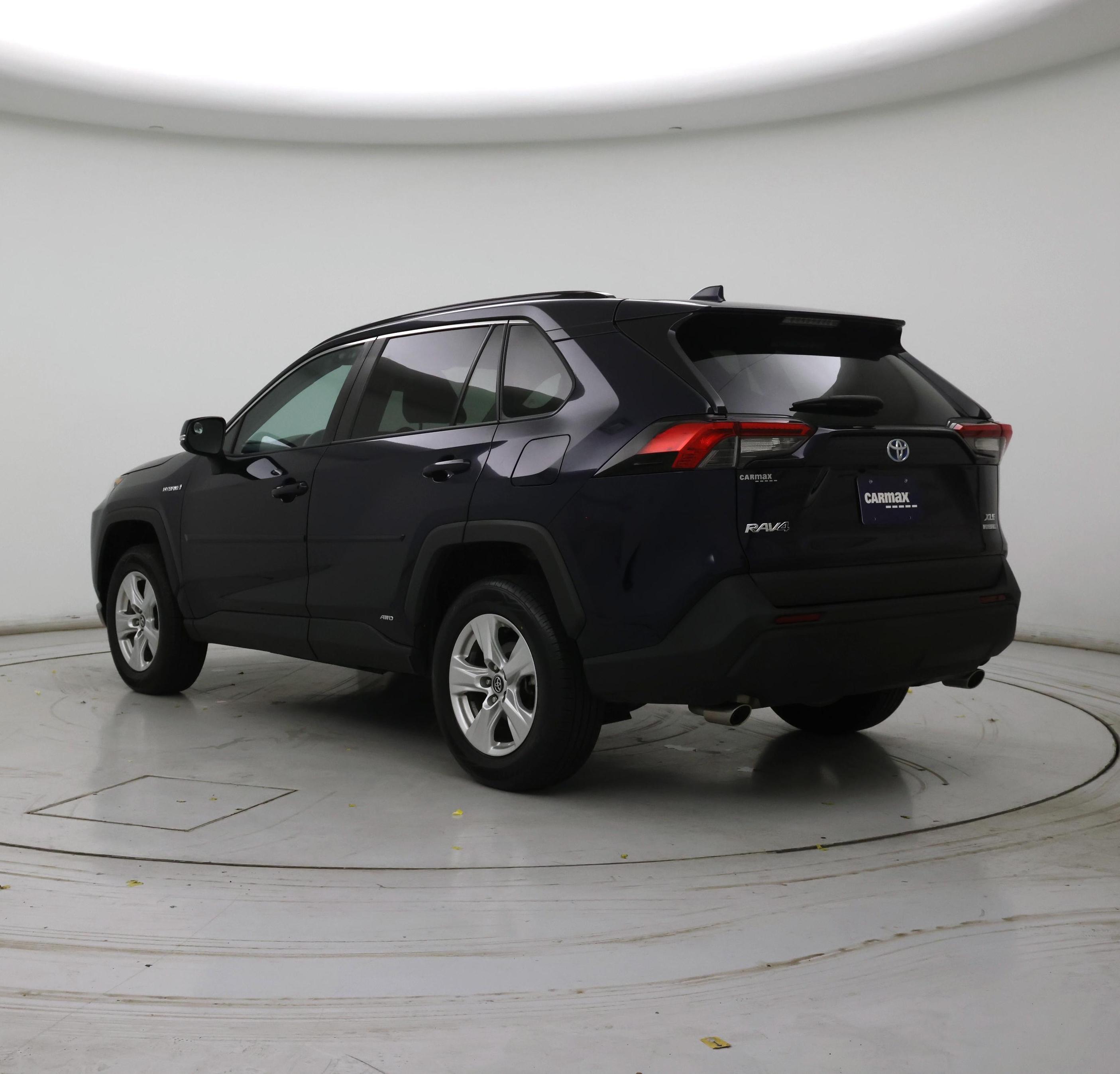 Thumbnail: 2020 Toyota RAV4 - 2