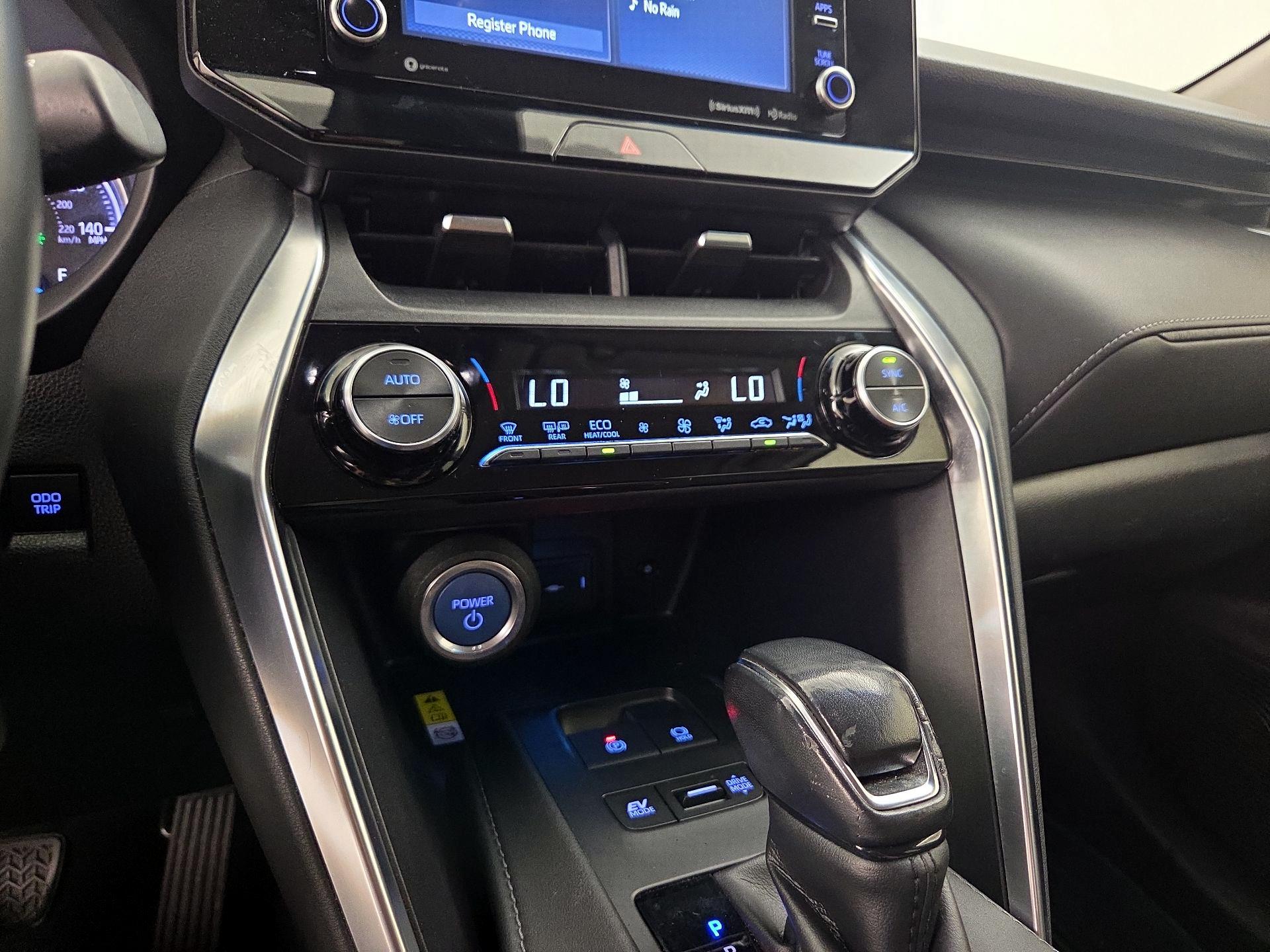 Thumbnail: 2021 Toyota Venza - 16