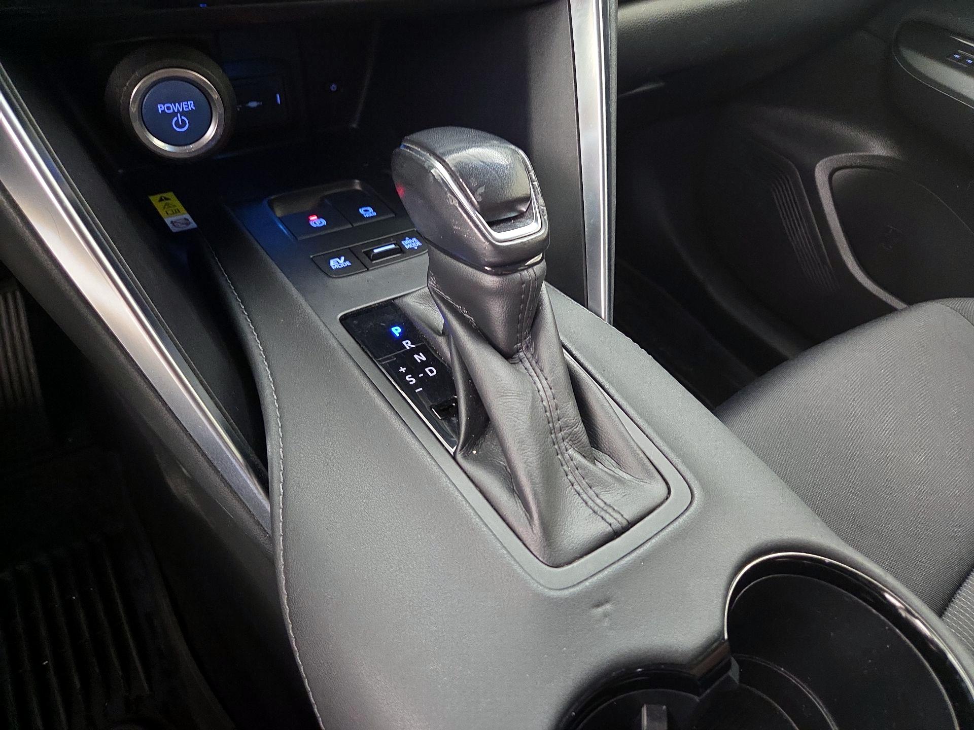 Thumbnail: 2021 Toyota Venza - 17