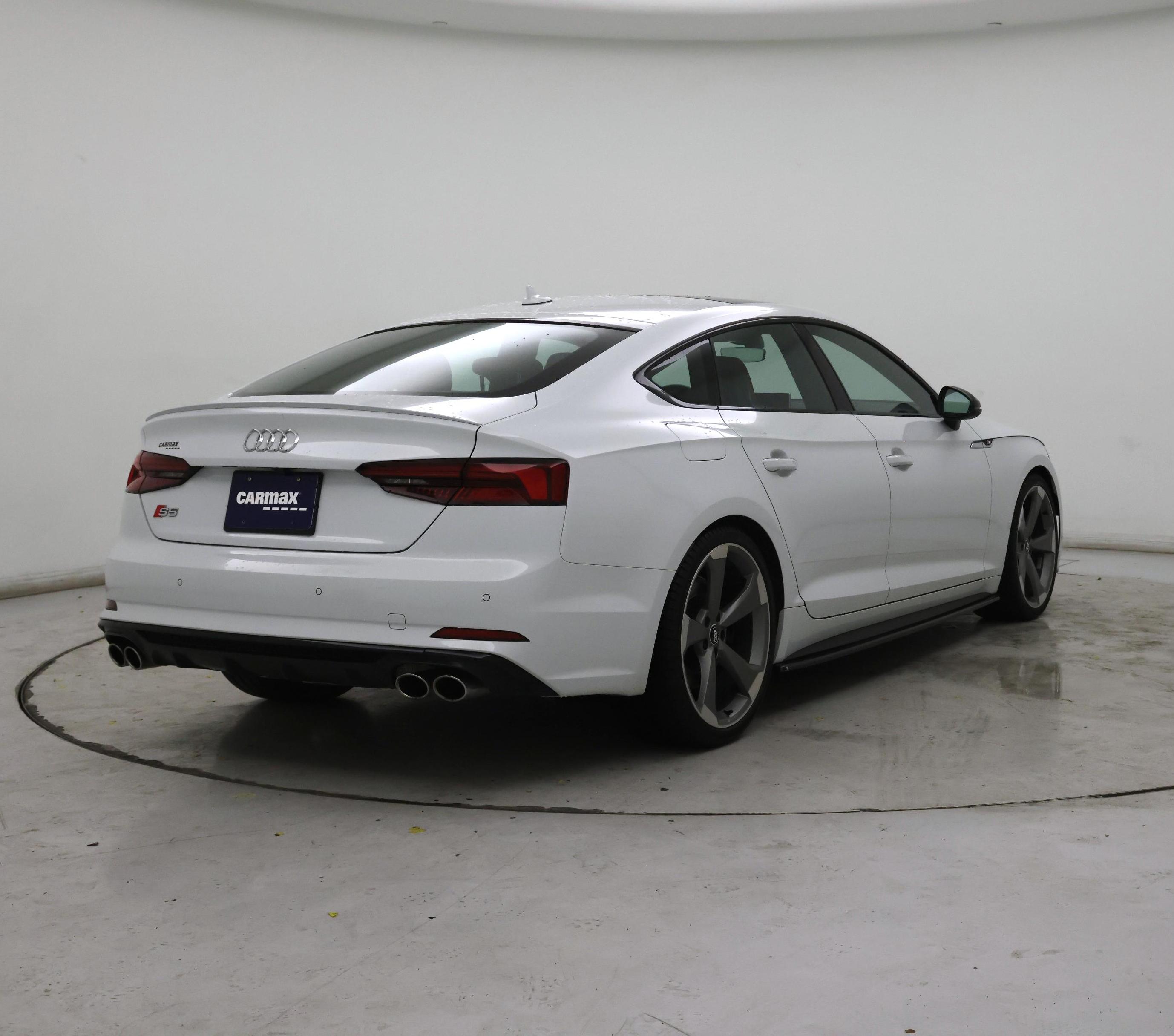 Thumbnail: 2019 Audi S5 - 8