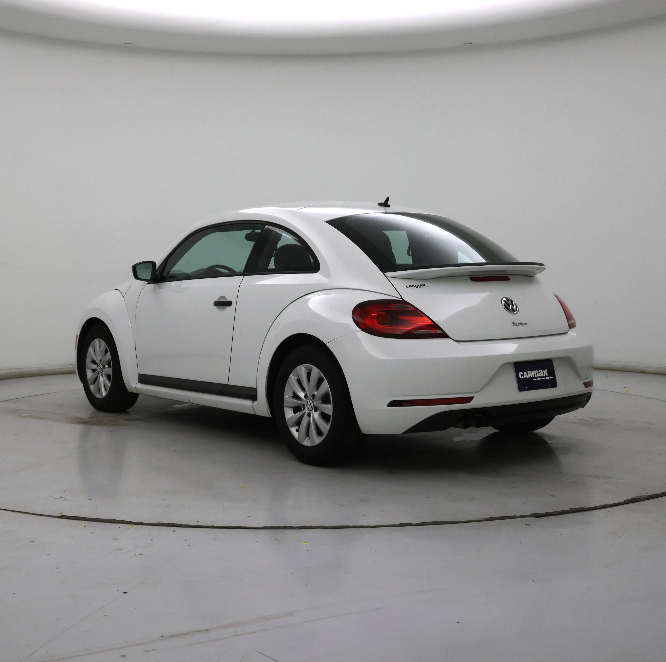 Thumbnail: 2018 Volkswagen Beetle - 2