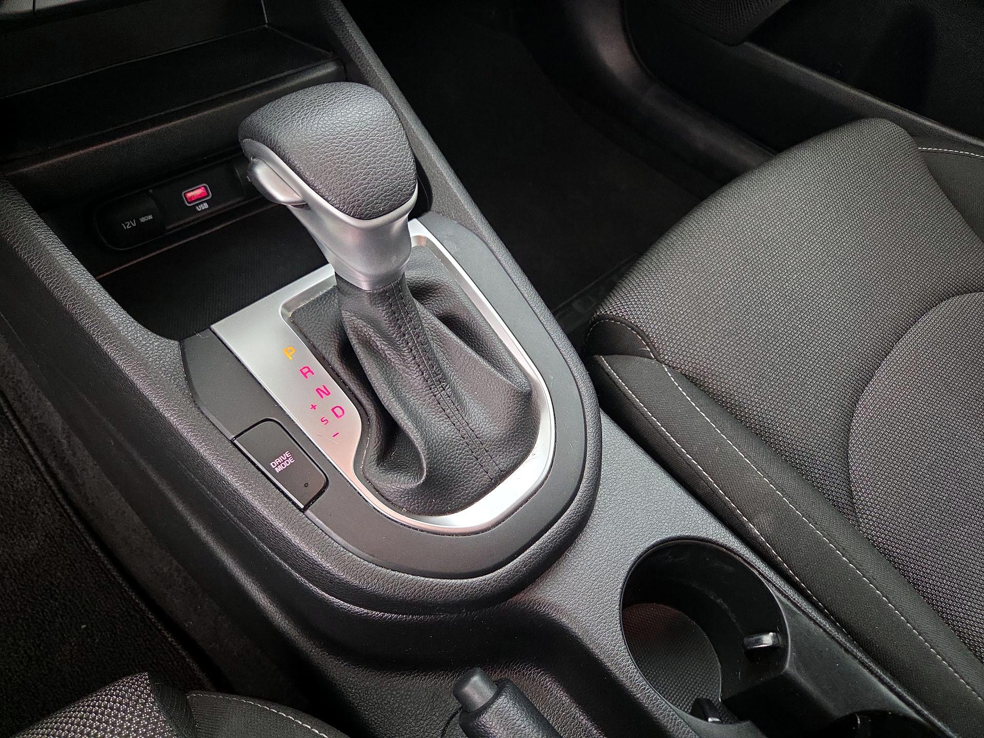 Thumbnail: 2022 Kia Forte - 17